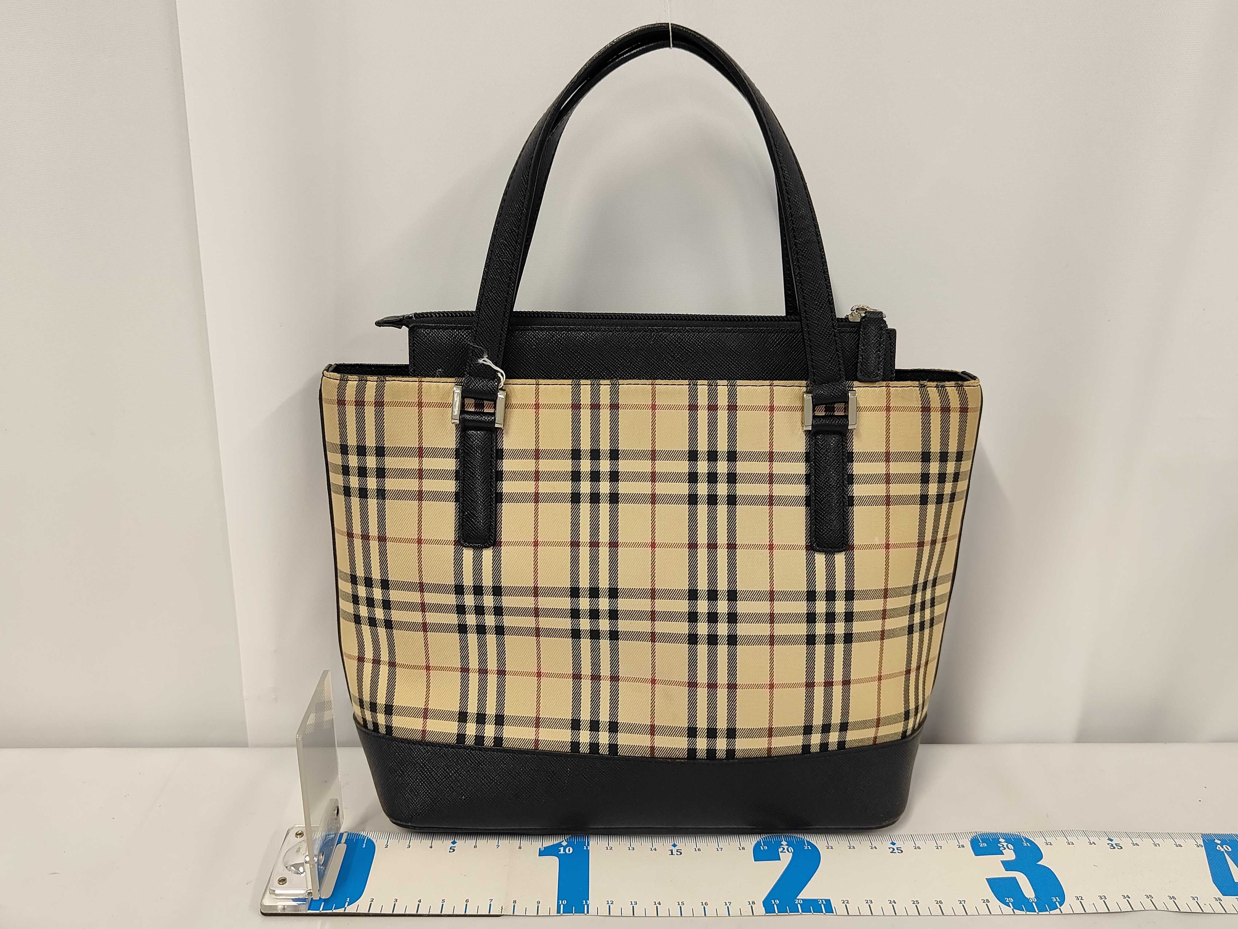 handbag — view 2