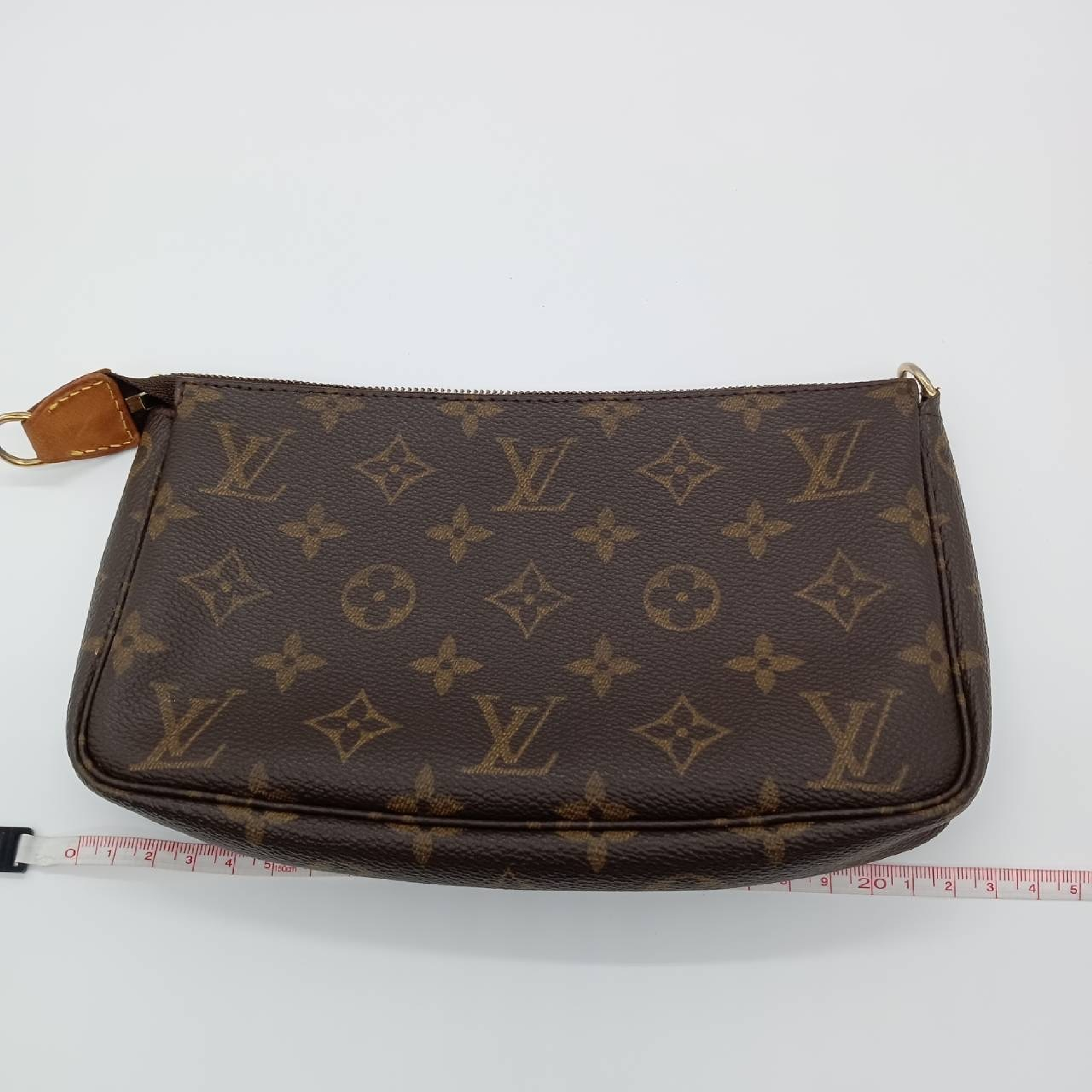 Monogram Pochette Accessoires M51980 Pouch — view 2