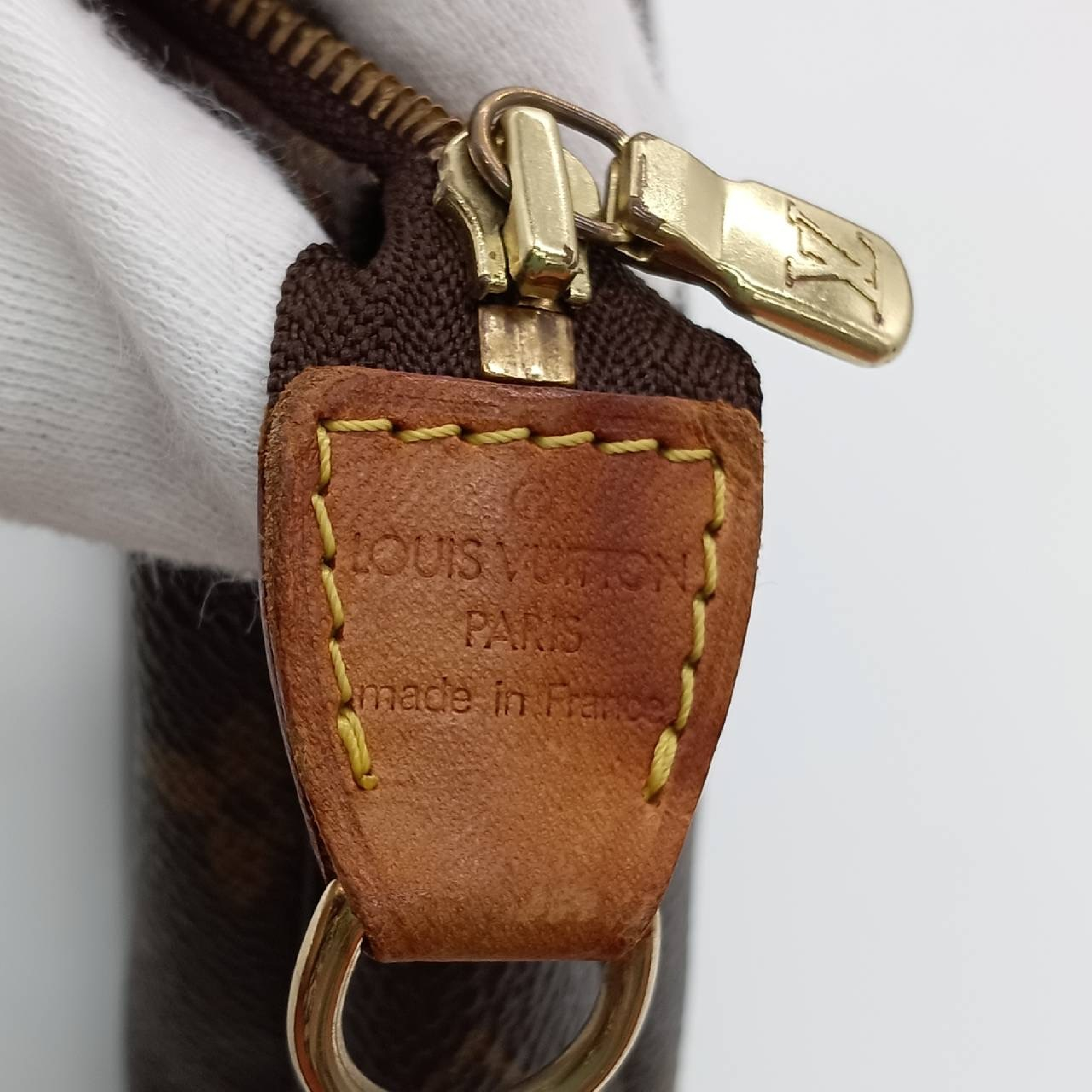 Monogram Pochette Accessoires M51980 Pouch — view 11