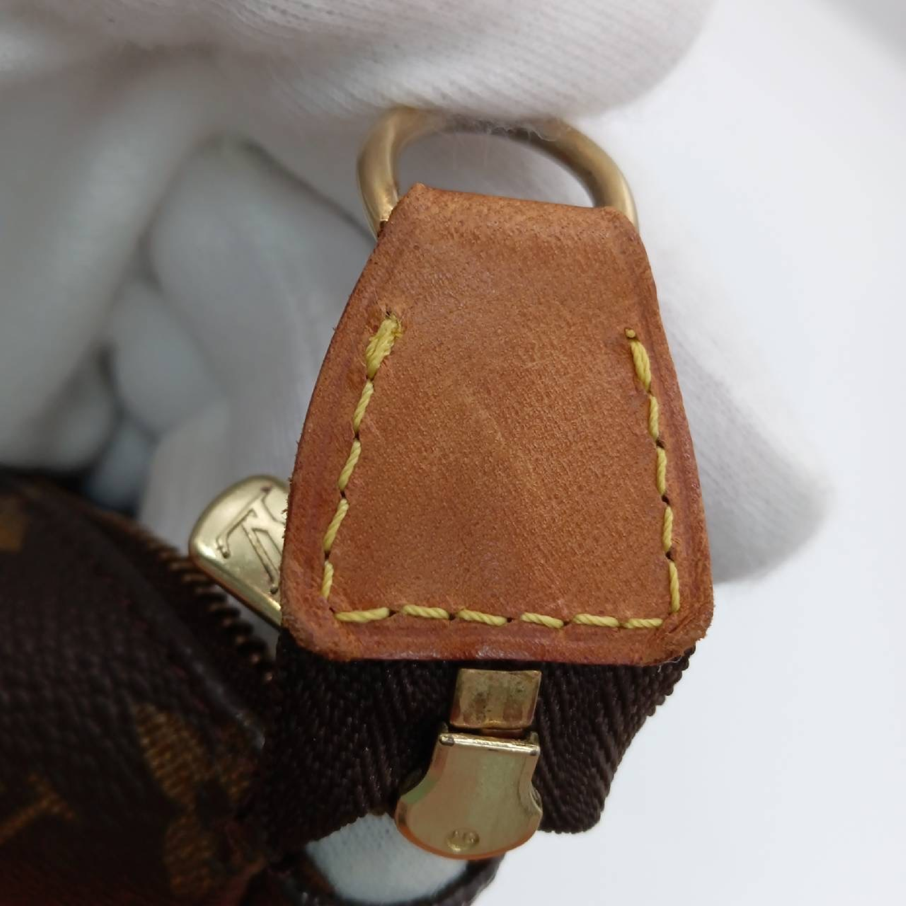 Monogram Pochette Accessoires M51980 Pouch — view 15