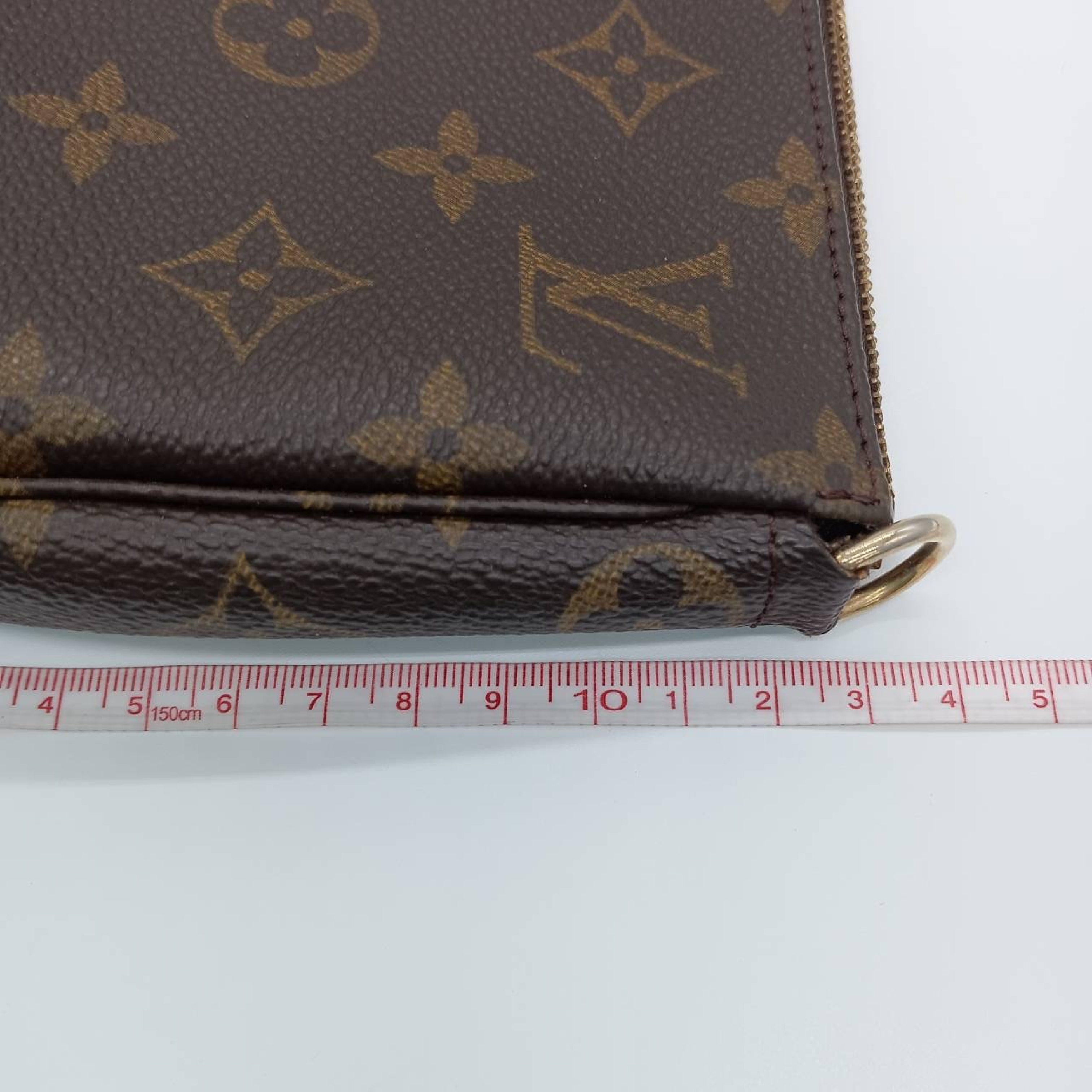 Monogram Pochette Accessoires M51980 Pouch — view 5