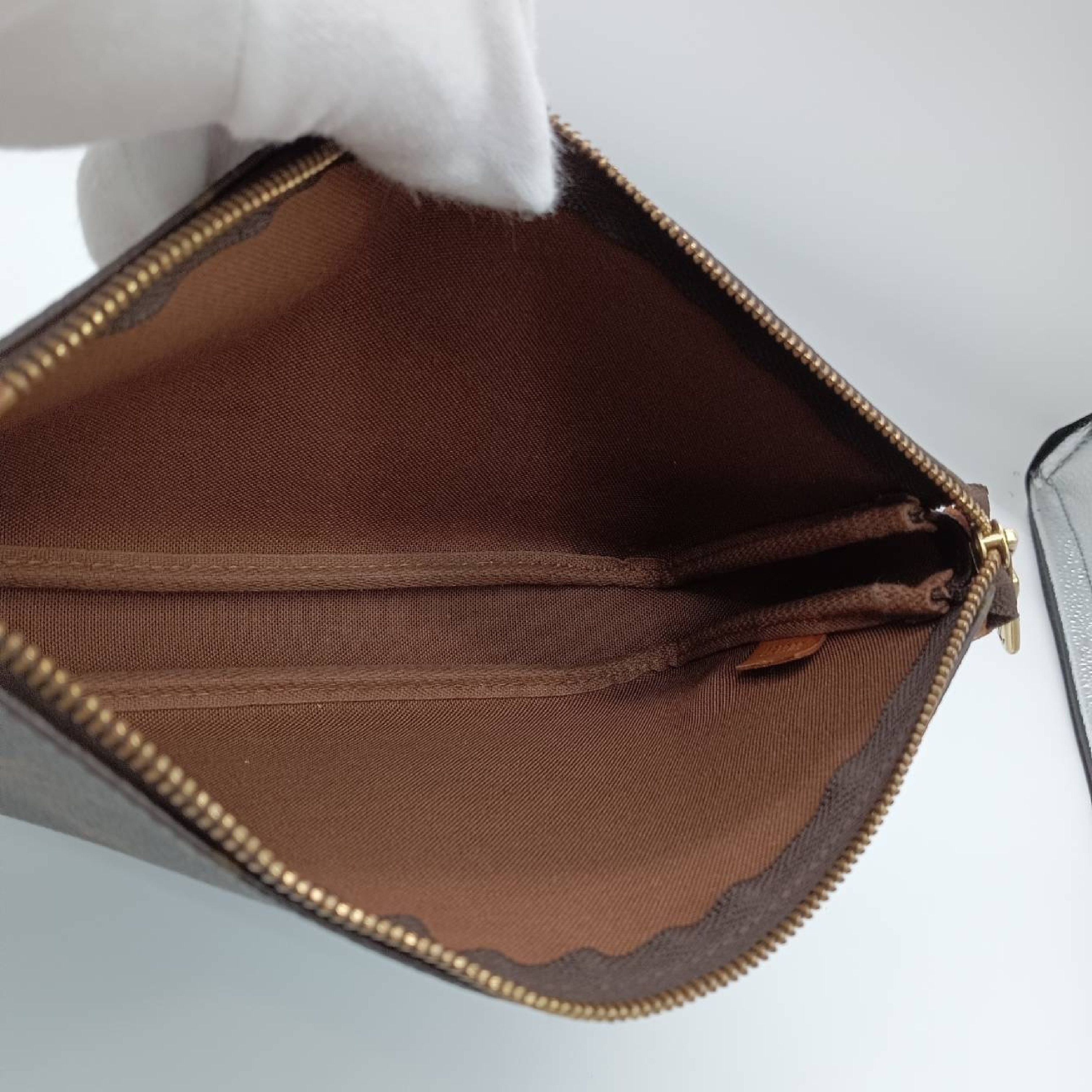 Monogram Pochette Accessoires M51980 Pouch — view 6