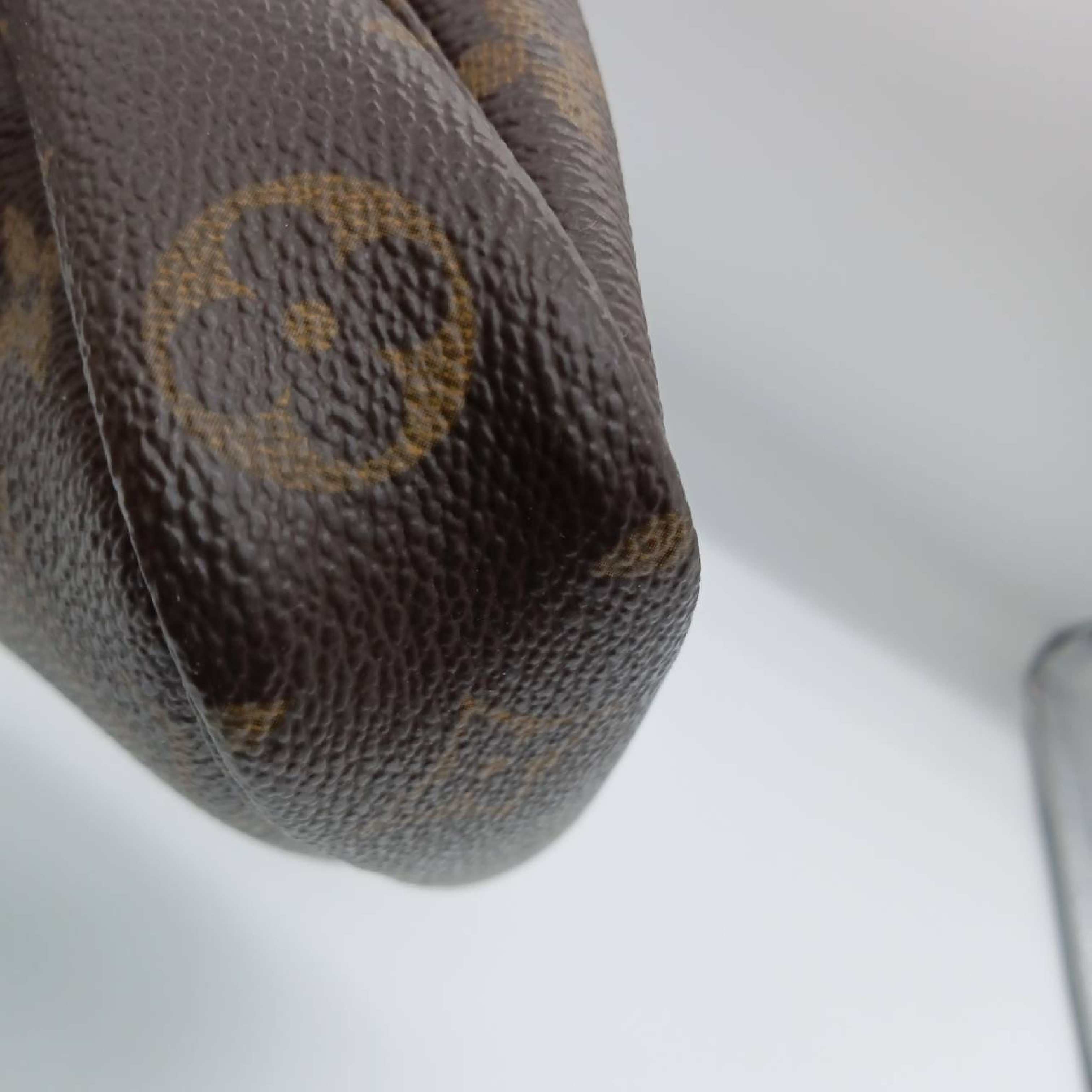 Monogram Pochette Accessoires M51980 Pouch — view 7