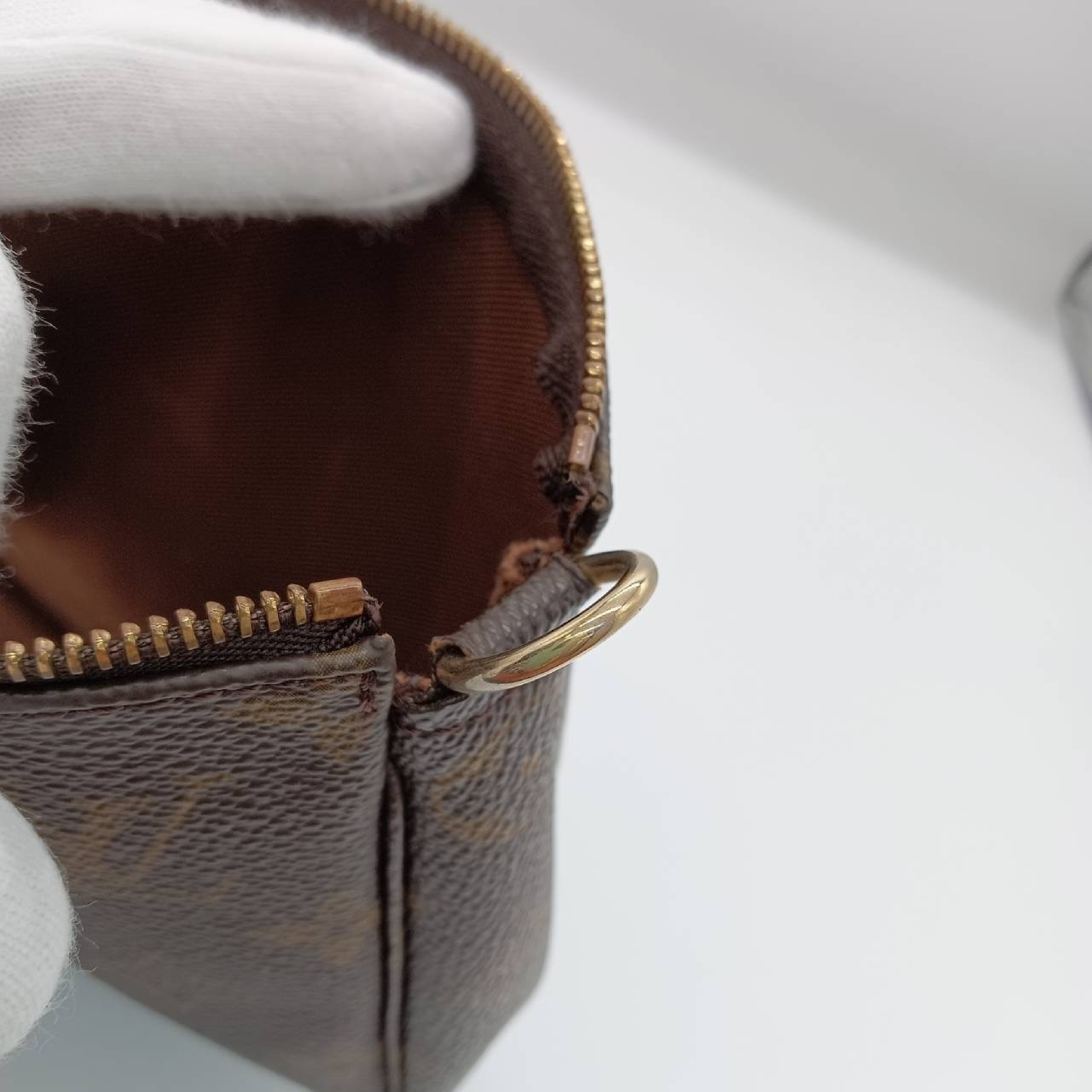 Monogram Pochette Accessoires M51980 Pouch — view 10