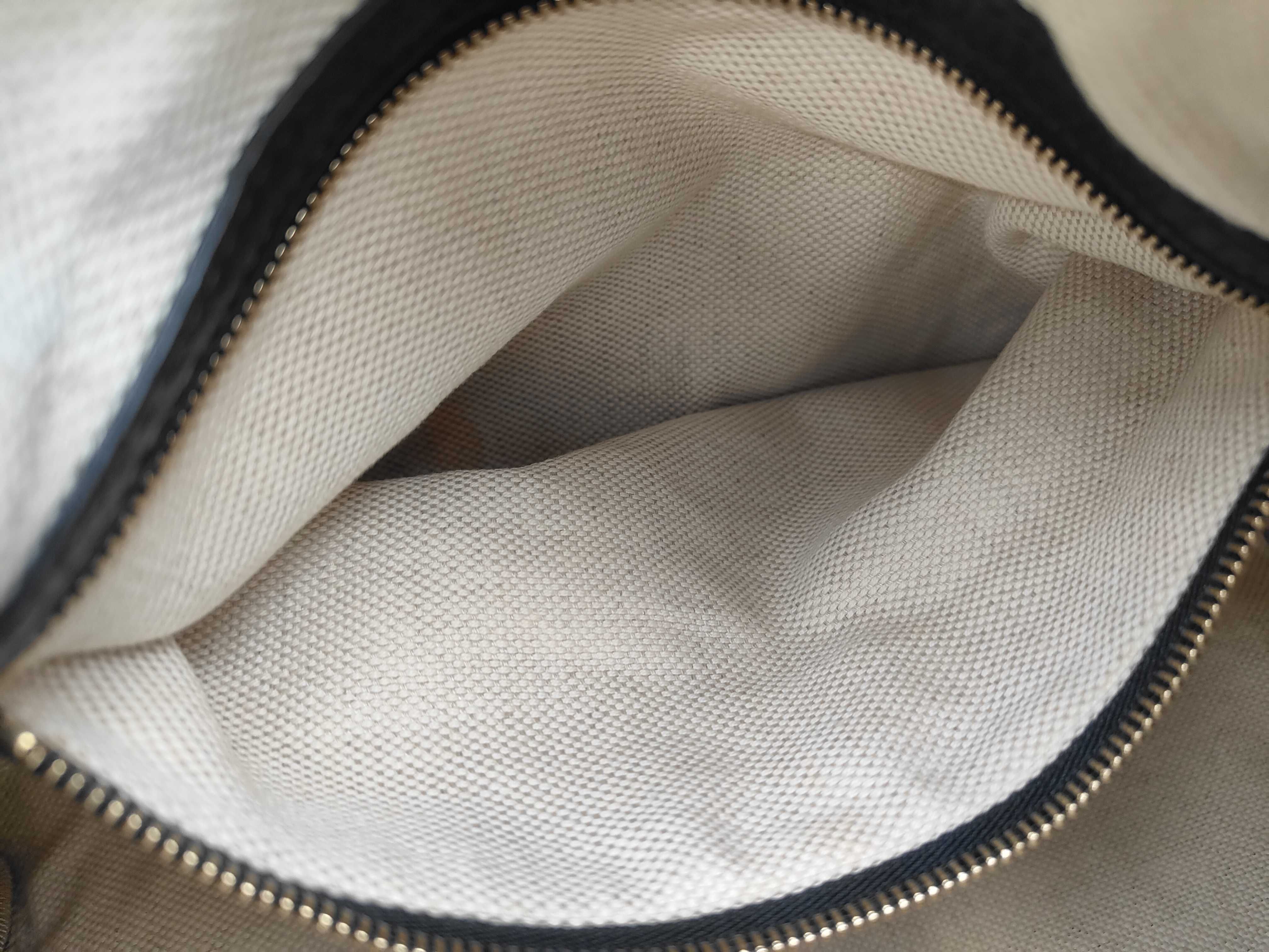 Soho 282302 Leather Black Boston Bag — view 9