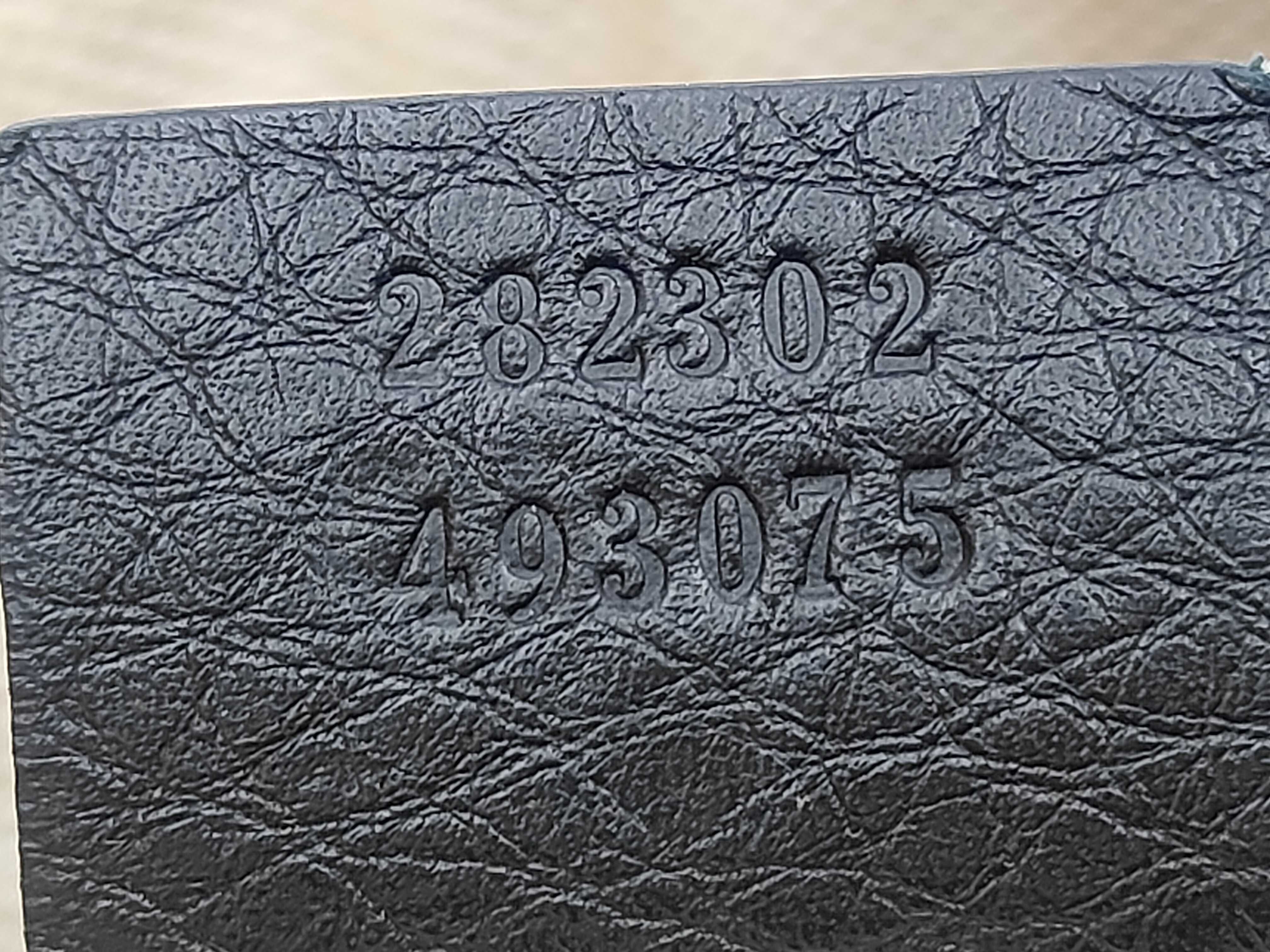 Soho 282302 Leather Black Boston Bag — view 10