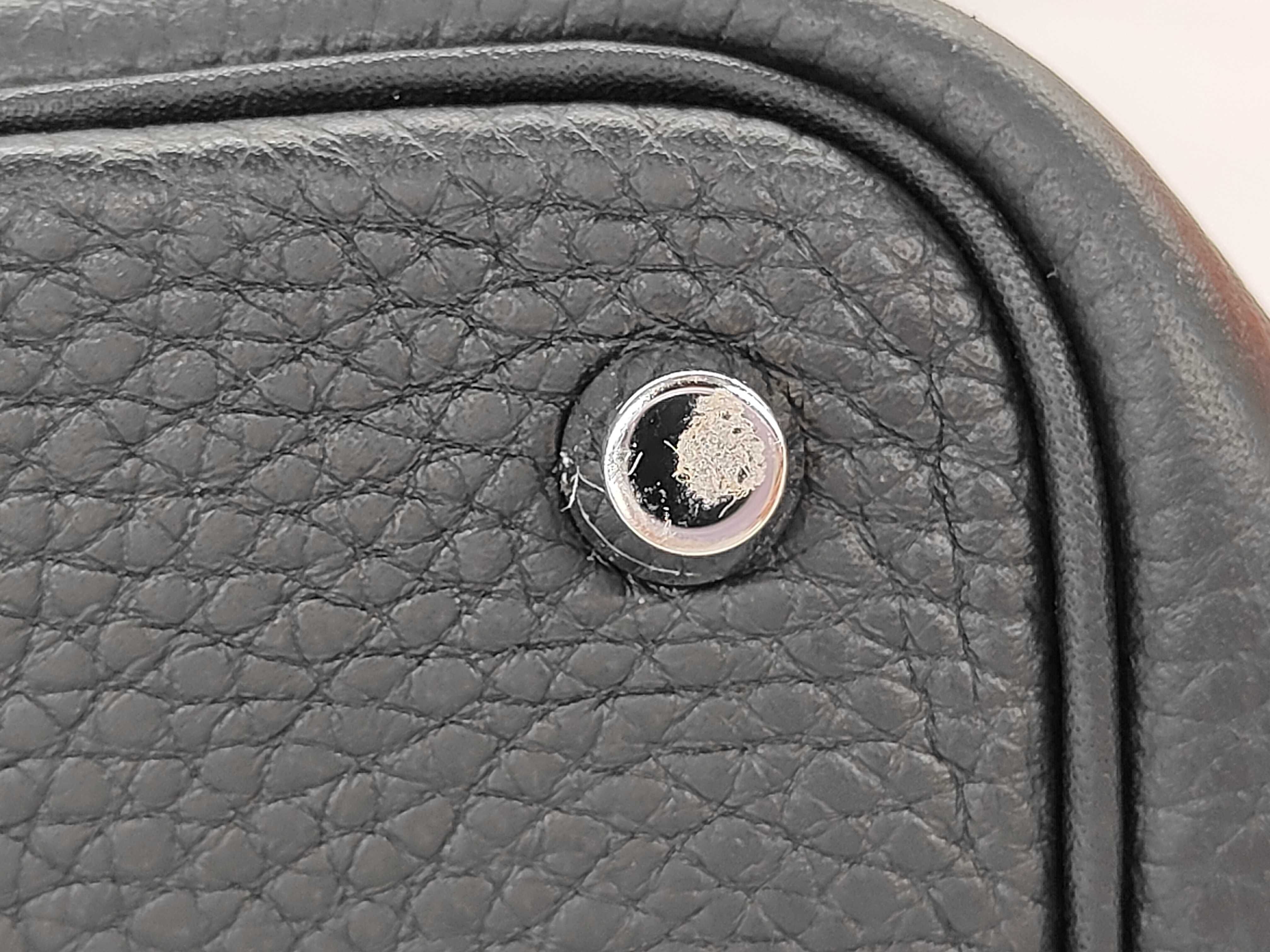 Picotin Lock 18 PM Handbag, Taurillon Clemence Leather, Black, Silver Hardware, Year: 2020 — view 12