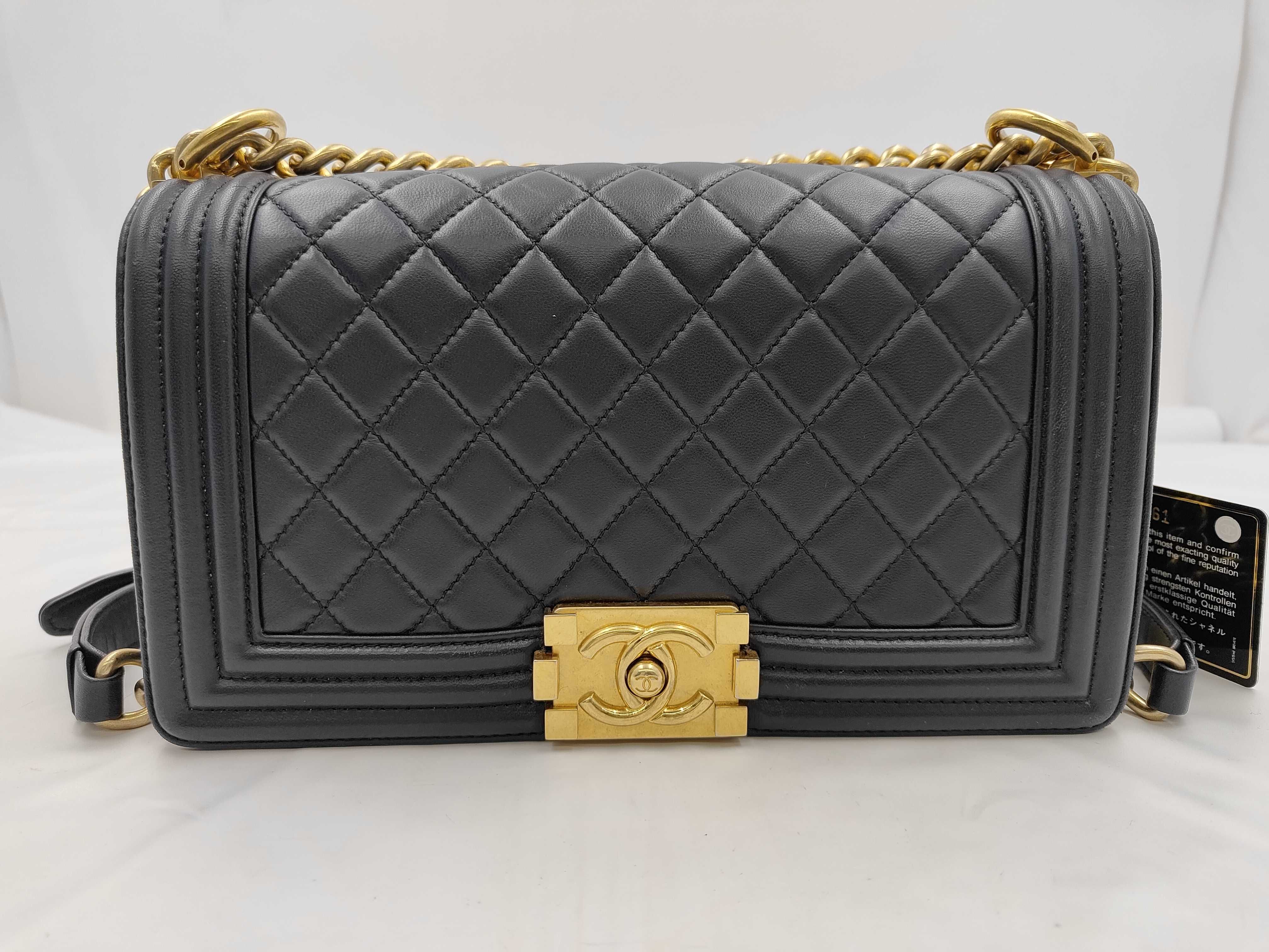 Diana 25 Matelassé Lambskin Navy Shoulder Bag