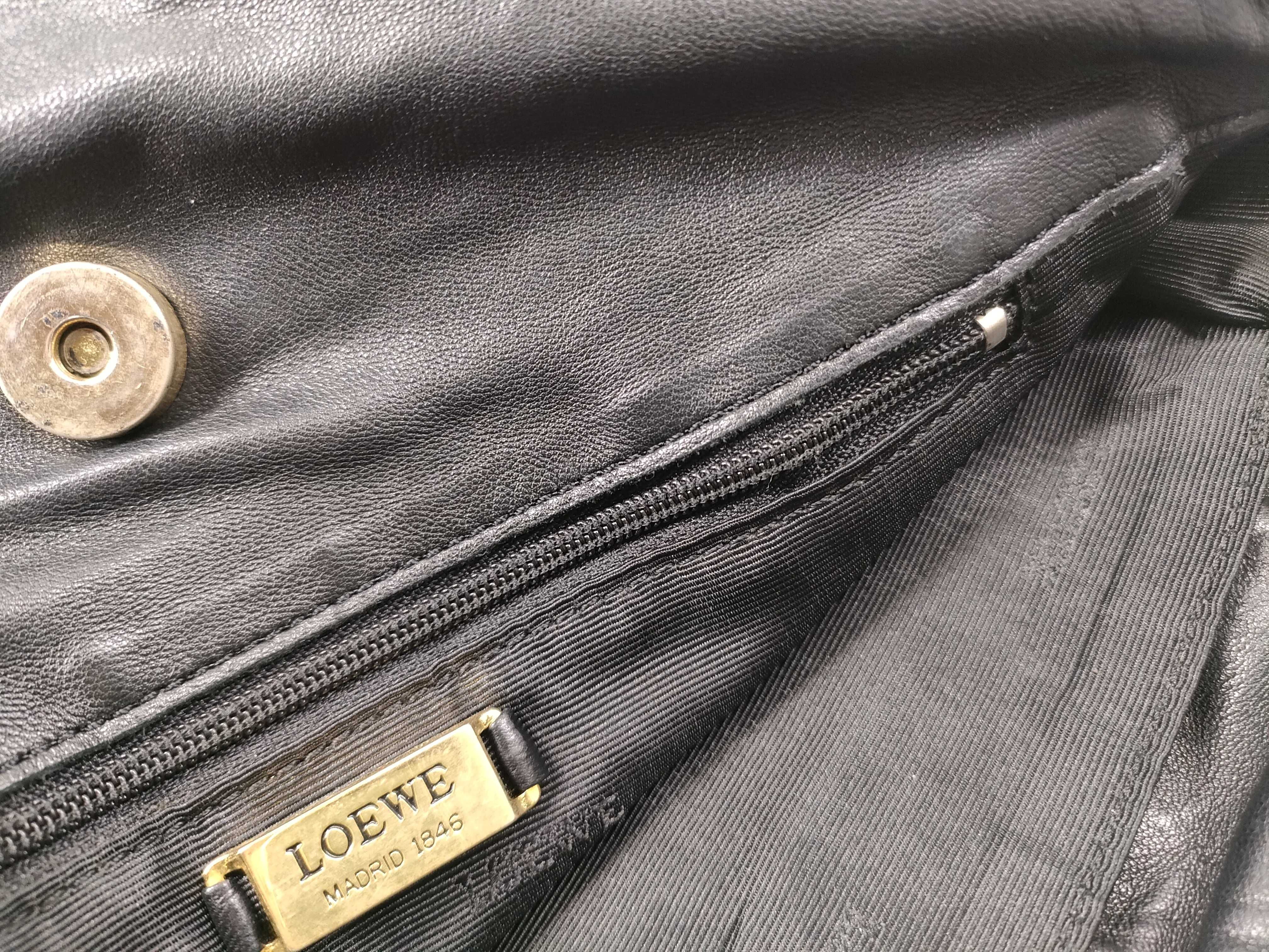 Leather Shoulder Bag (No Gusset) — view 13