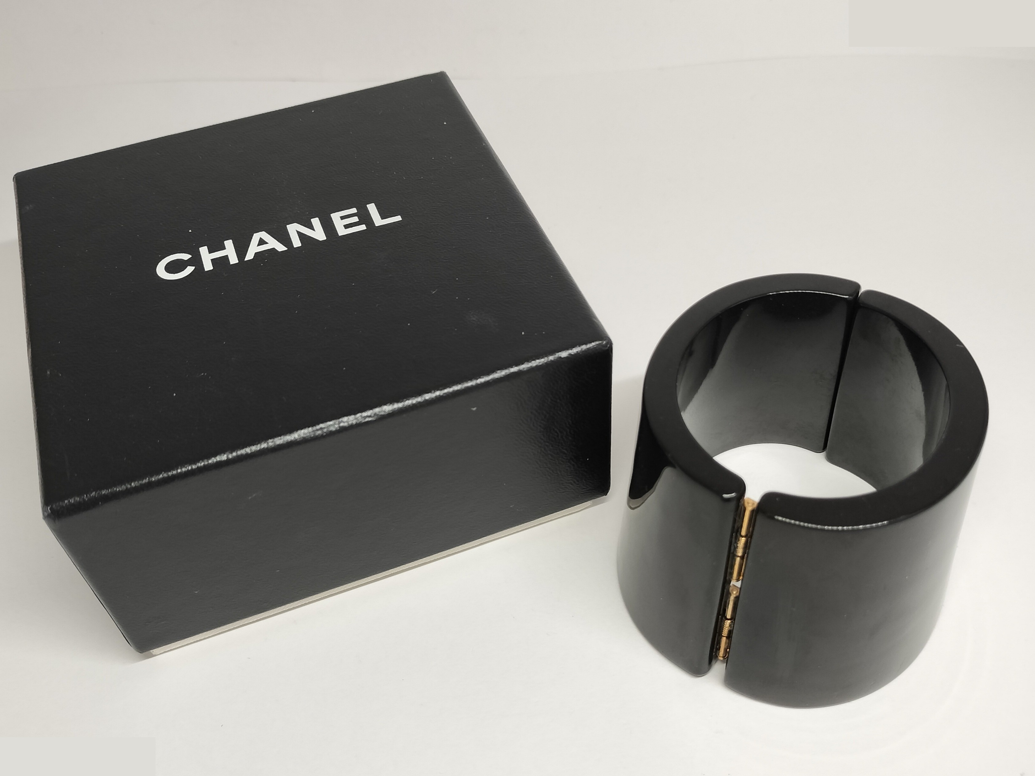 Coco Pla Black Bangle, Wrist Circumference Approx. 18cm — view 2