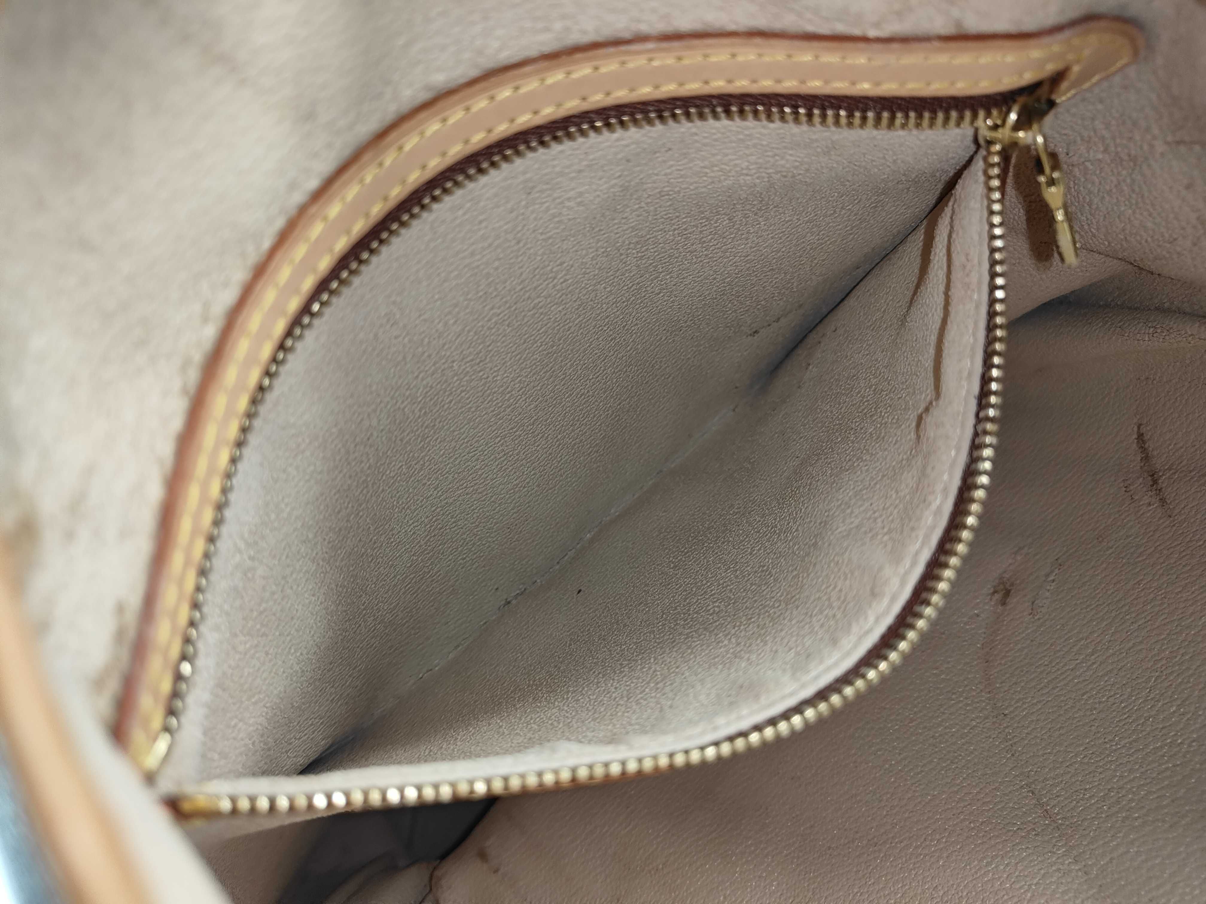 Monogram Vuitton Bucket GM M42236 Shoulder Bag — view 15