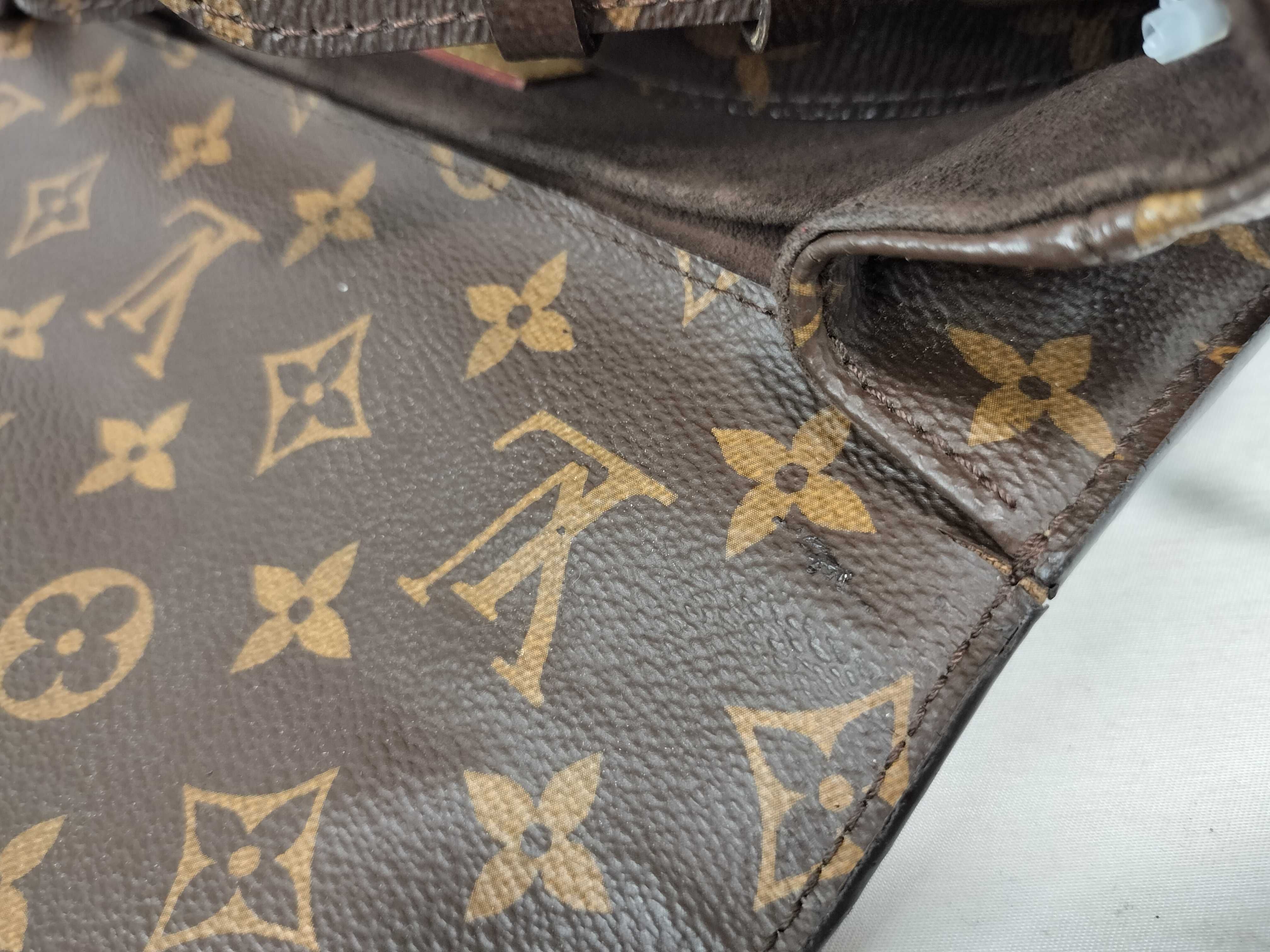 Monogram Pochette Métis Handbag — view 14
