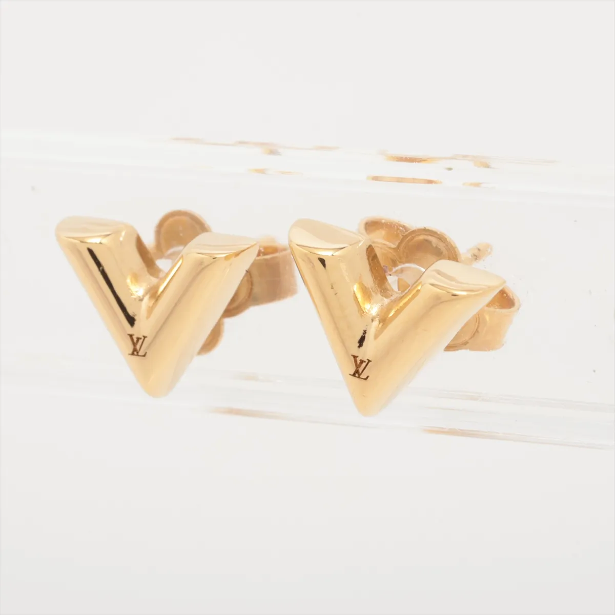 M68153 Essential V LE4265 Earrings (Pair) GP Gold. Shows signs of wear, — view 3