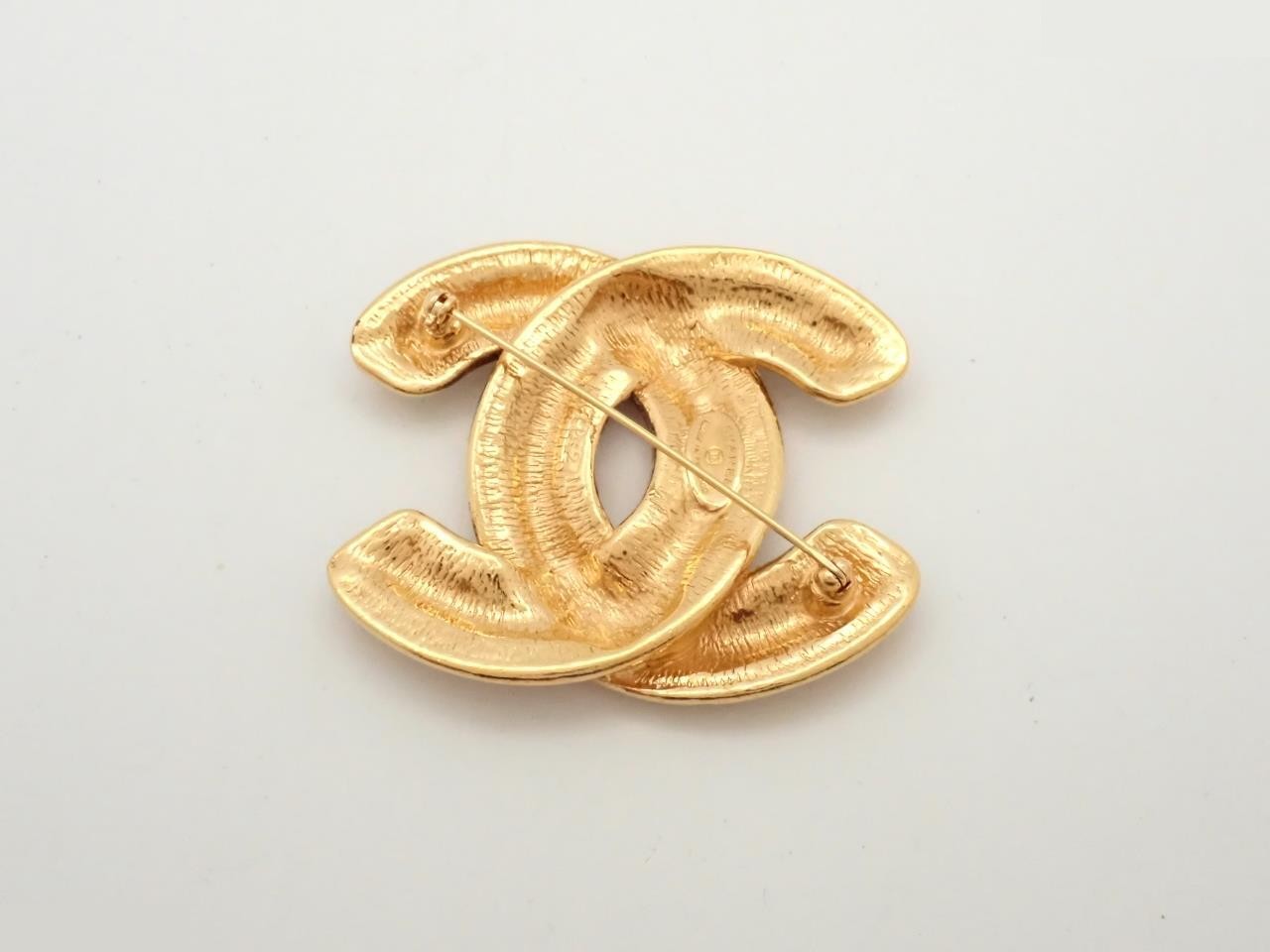 Coco Mark Brooch / GP Matelassé — view 2