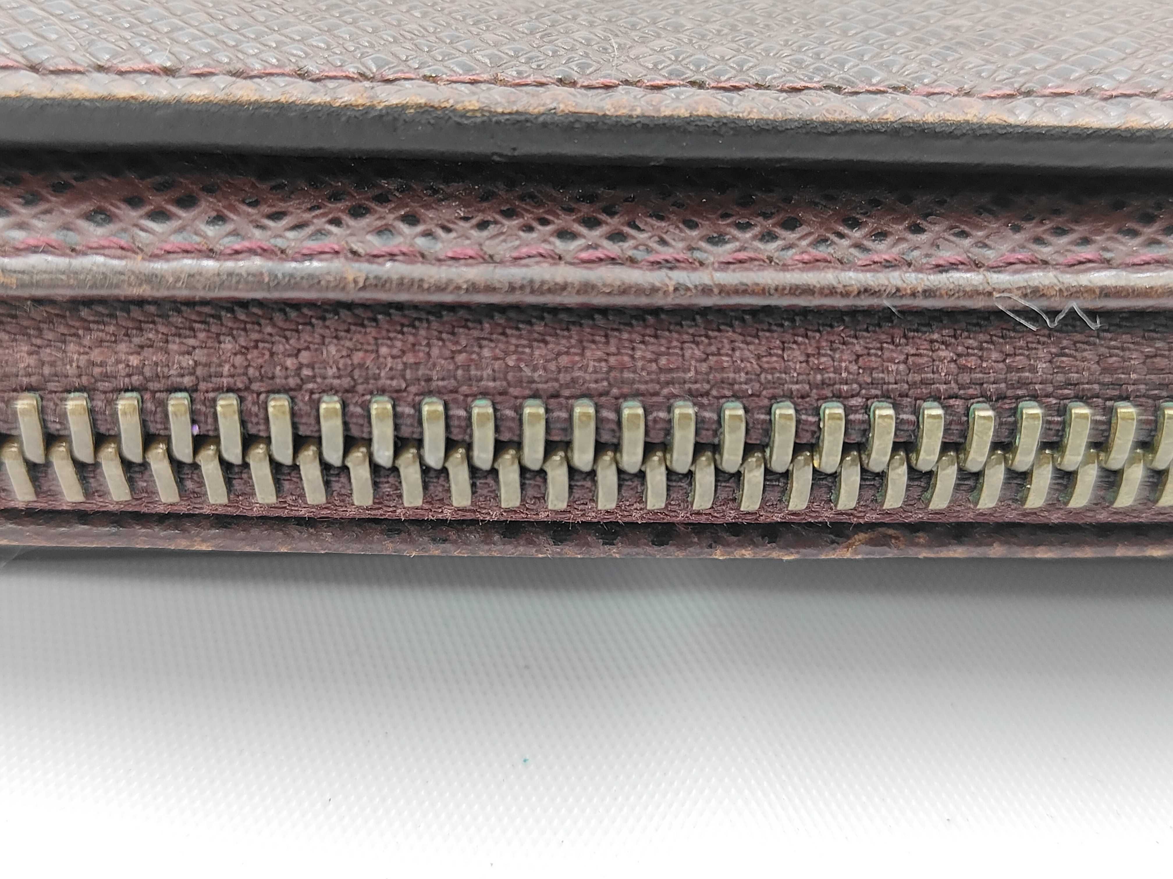 LV Baikal M30188 Taiga Line Clutch Bag — view 3