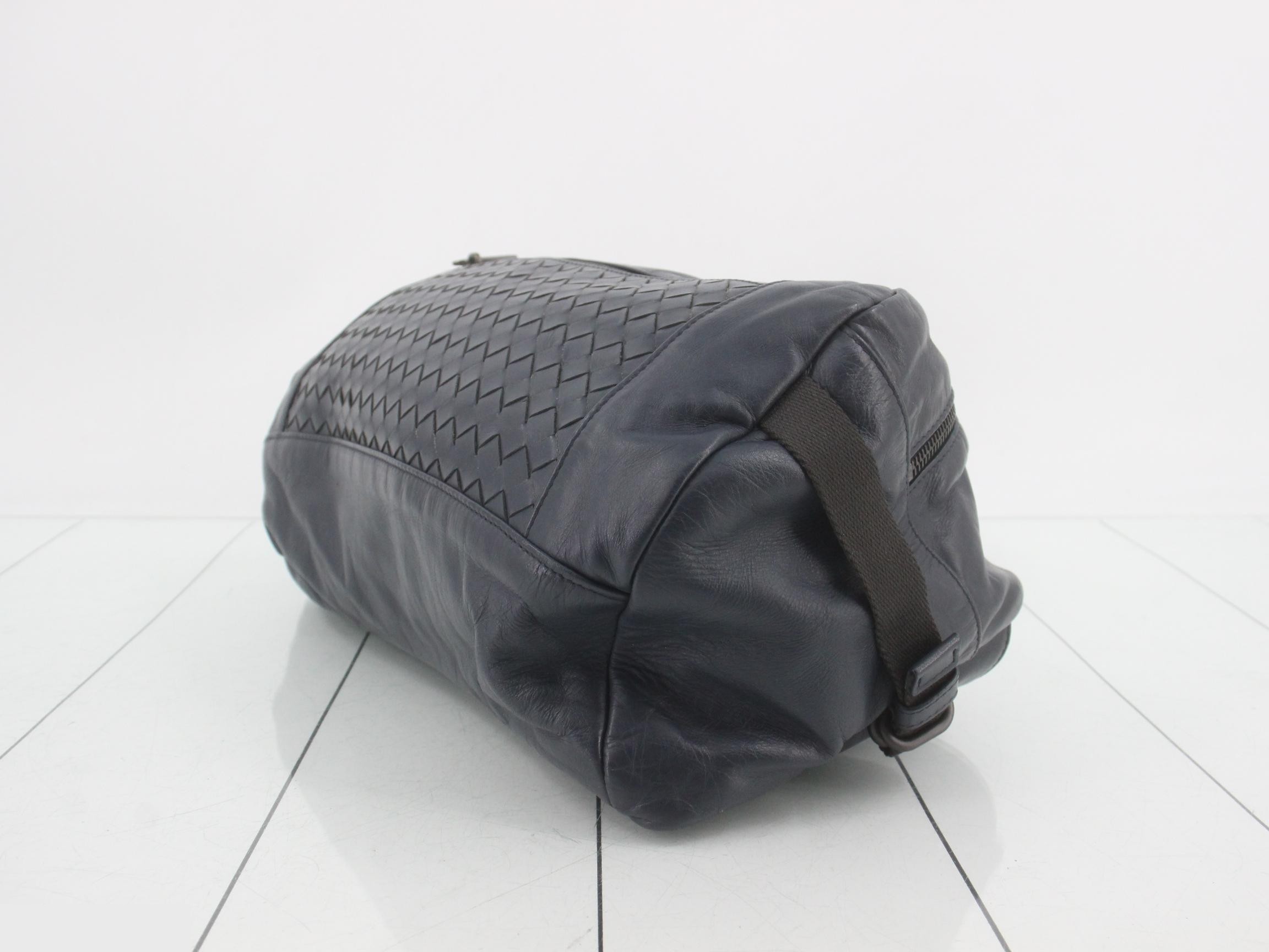 Intrecciato Body Bag — view 6