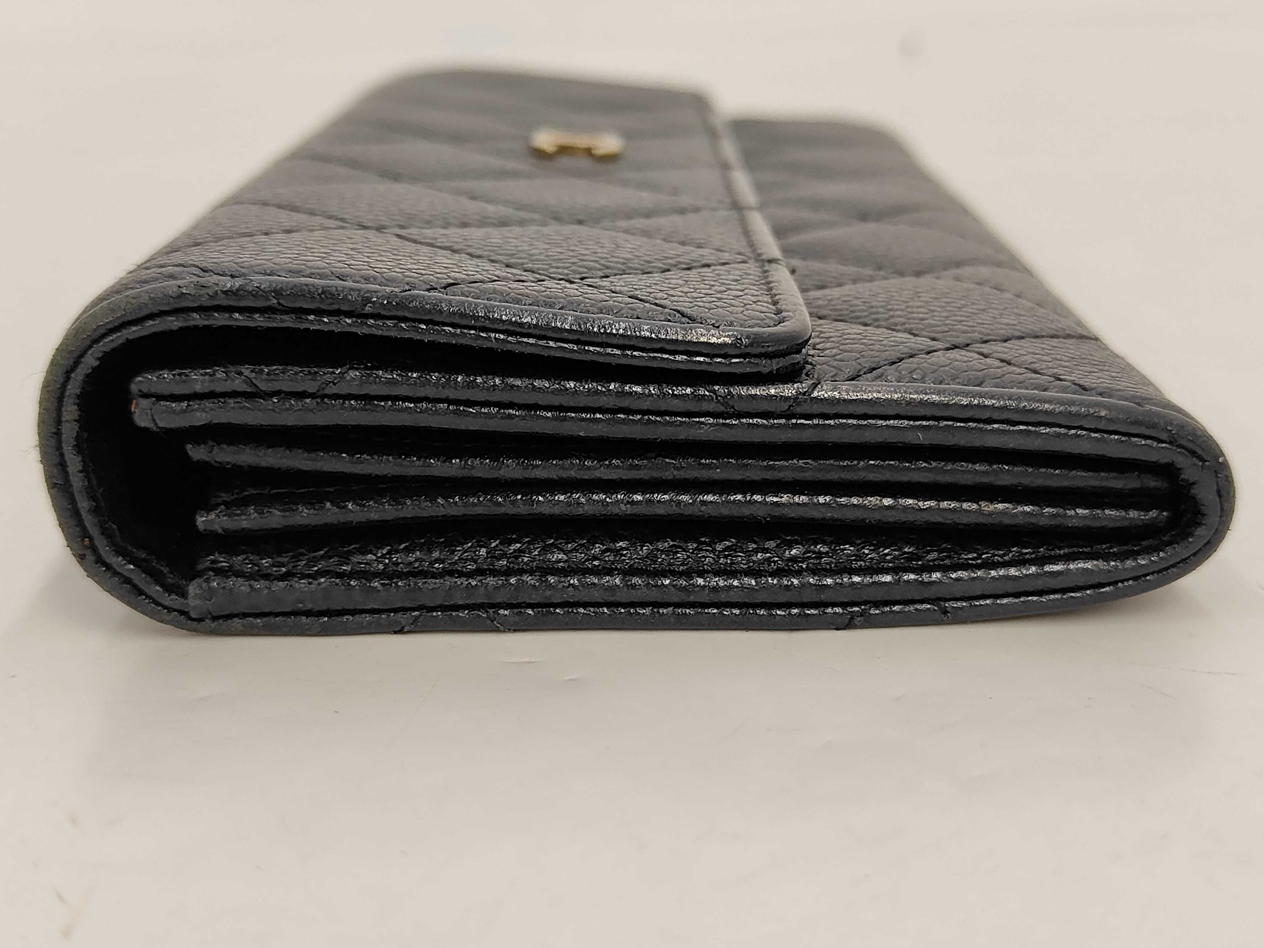 Caviar Skin Matelassé Bi-fold Long Wallet, Seal No. 17 — view 5