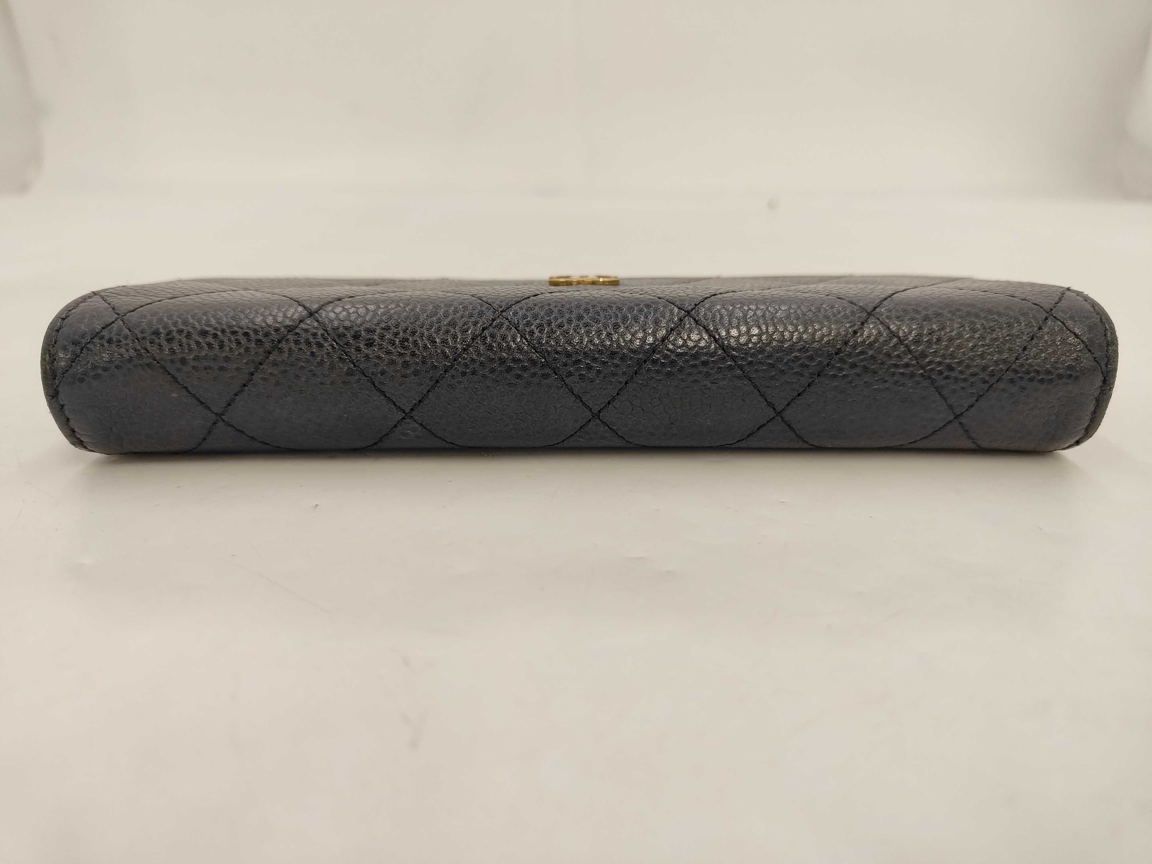 Caviar Skin Matelassé Bi-fold Long Wallet, Seal No. 17 — view 6
