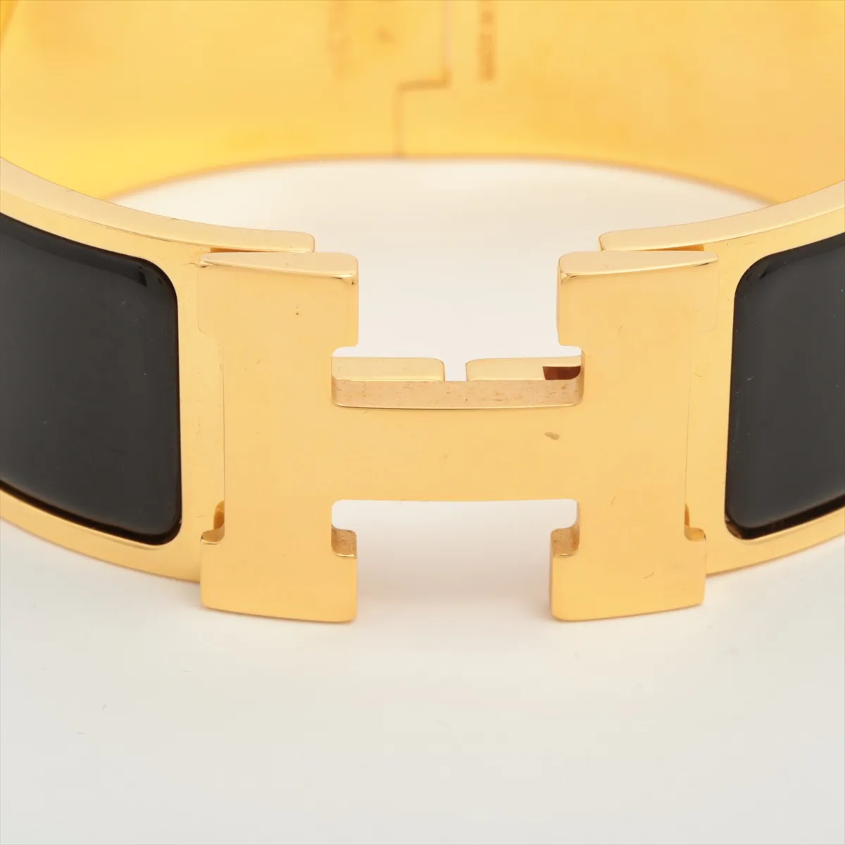 Click Crack H Large Bangle GP Black x Gold Scratches Dullness Discoloration Dirt Yes — view 3