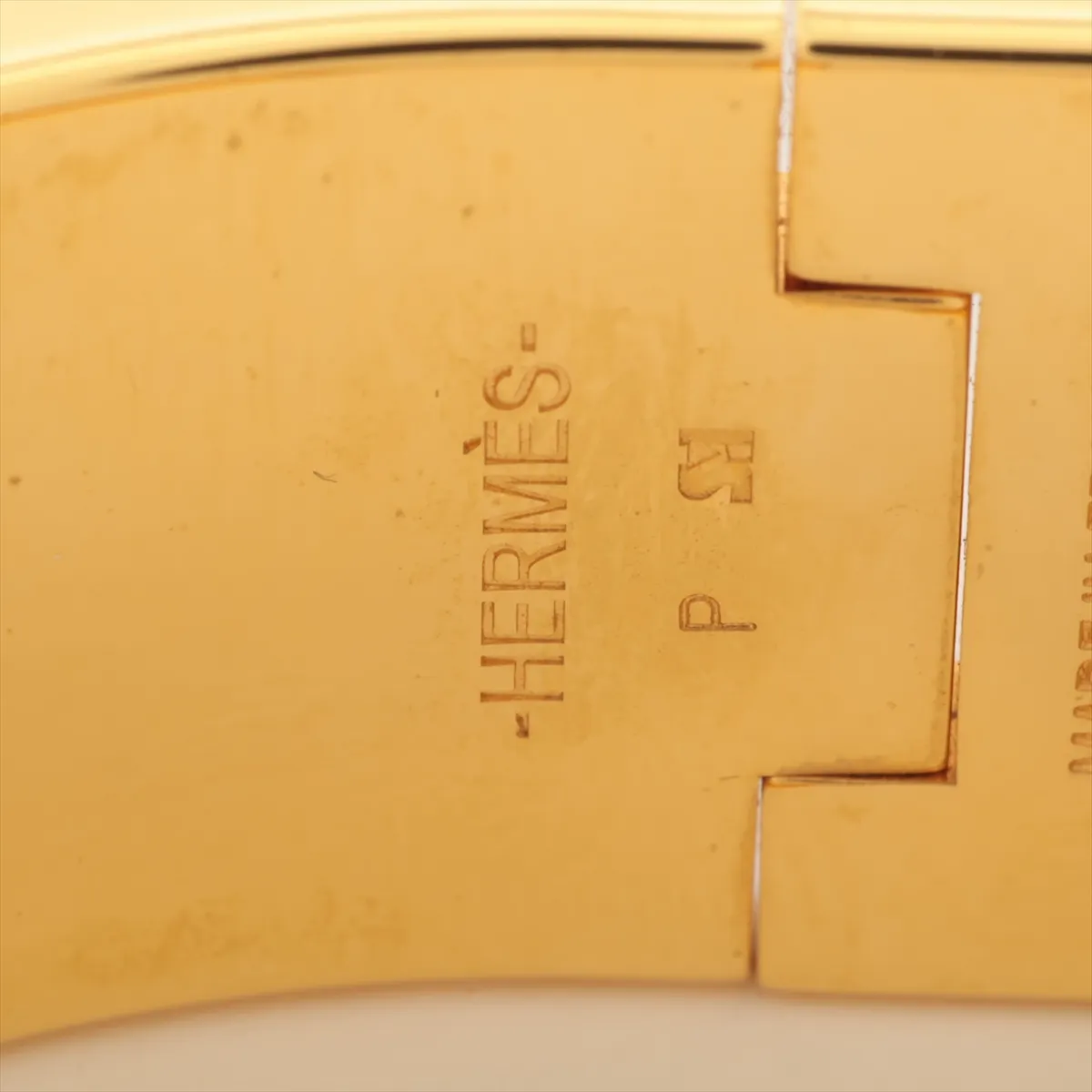 Click Crack H Large Bangle GP Black x Gold Scratches Dullness Discoloration Dirt Yes — view 6