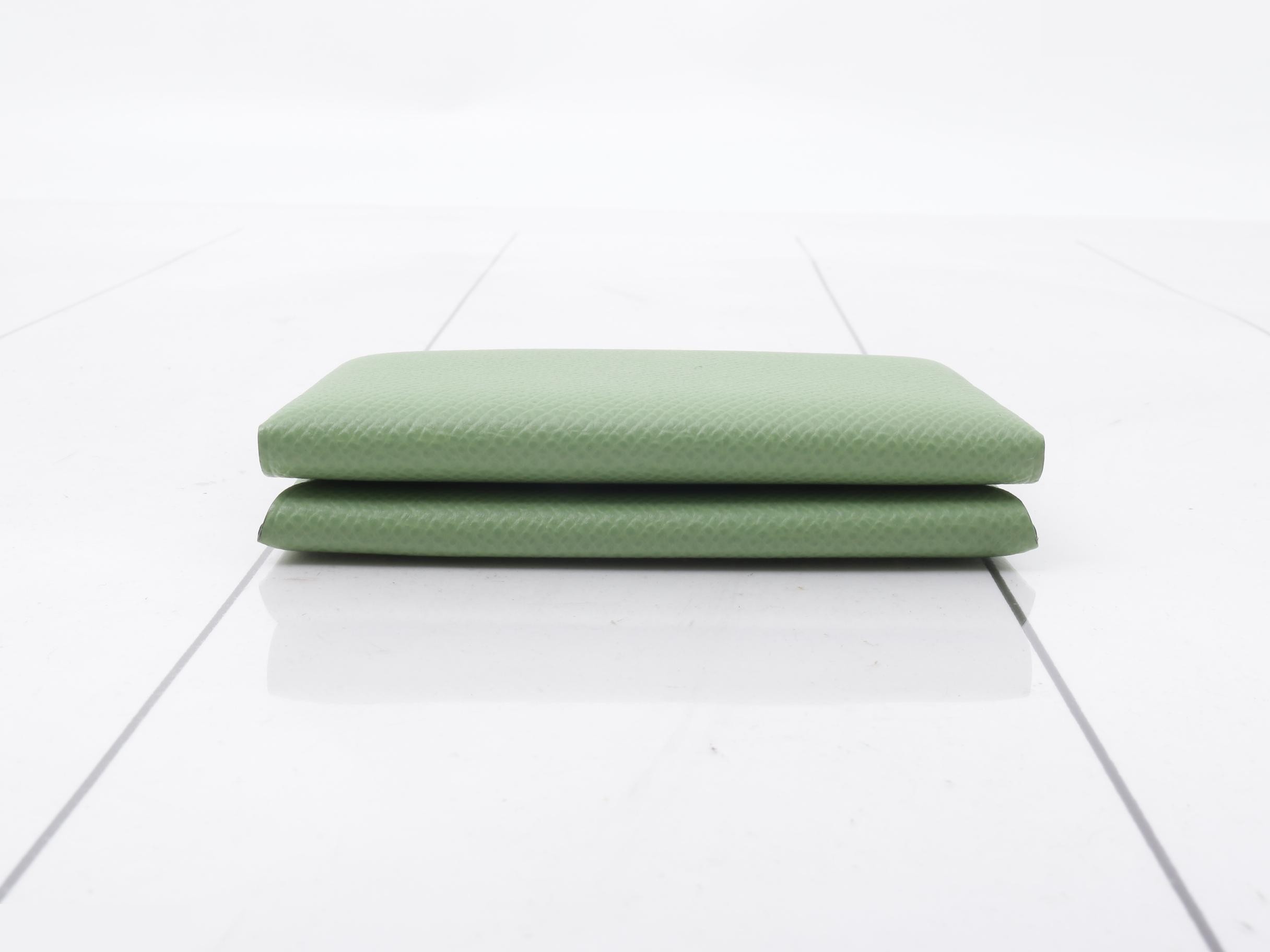 Calvi Duo Vert Cricket Epsom B Stamp Unused — view 3