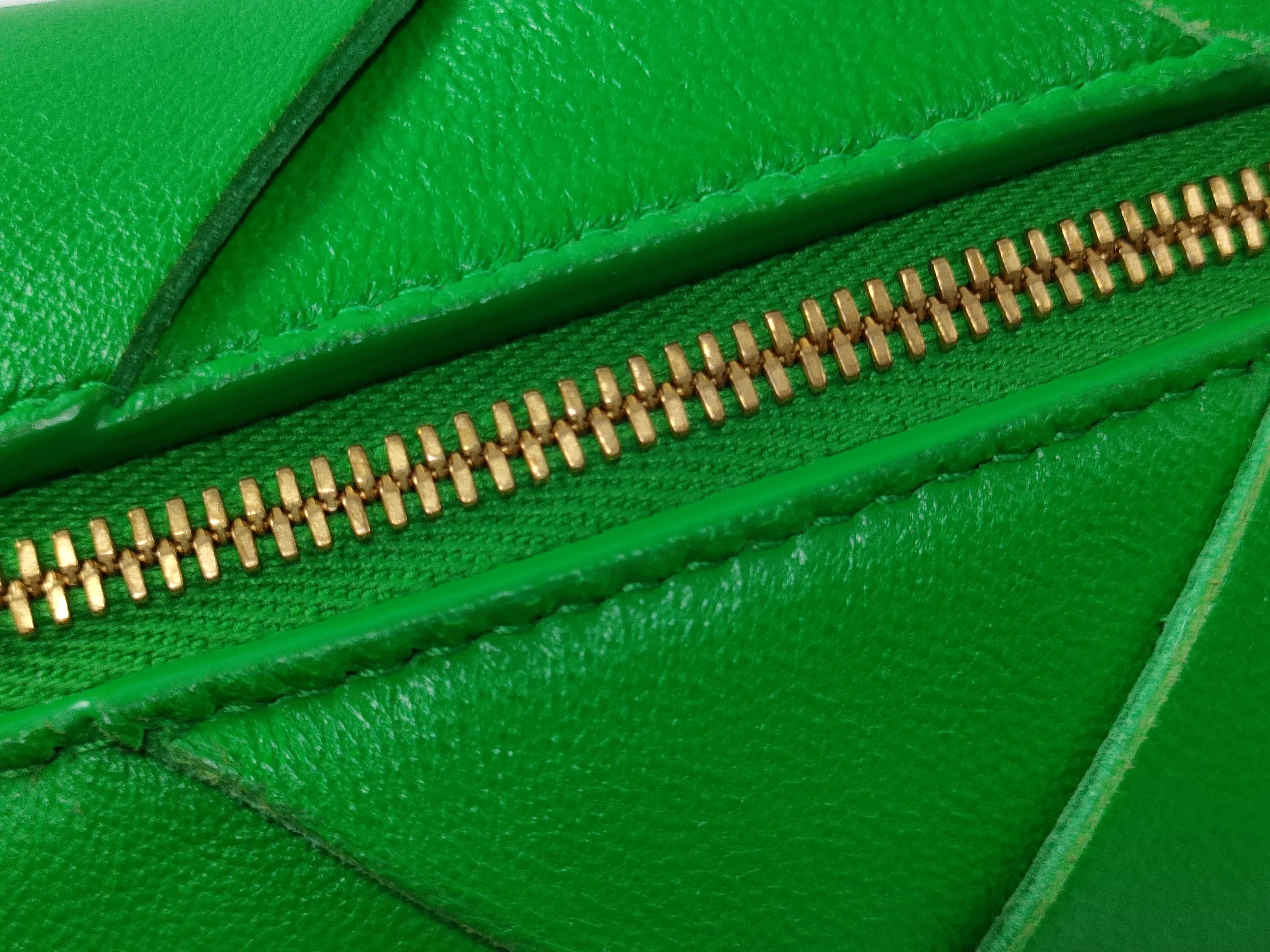 Maxi Intrecciato Mini Cassette Camera Bag Leather Shoulder Bag Green Shoulder Bag — view 7