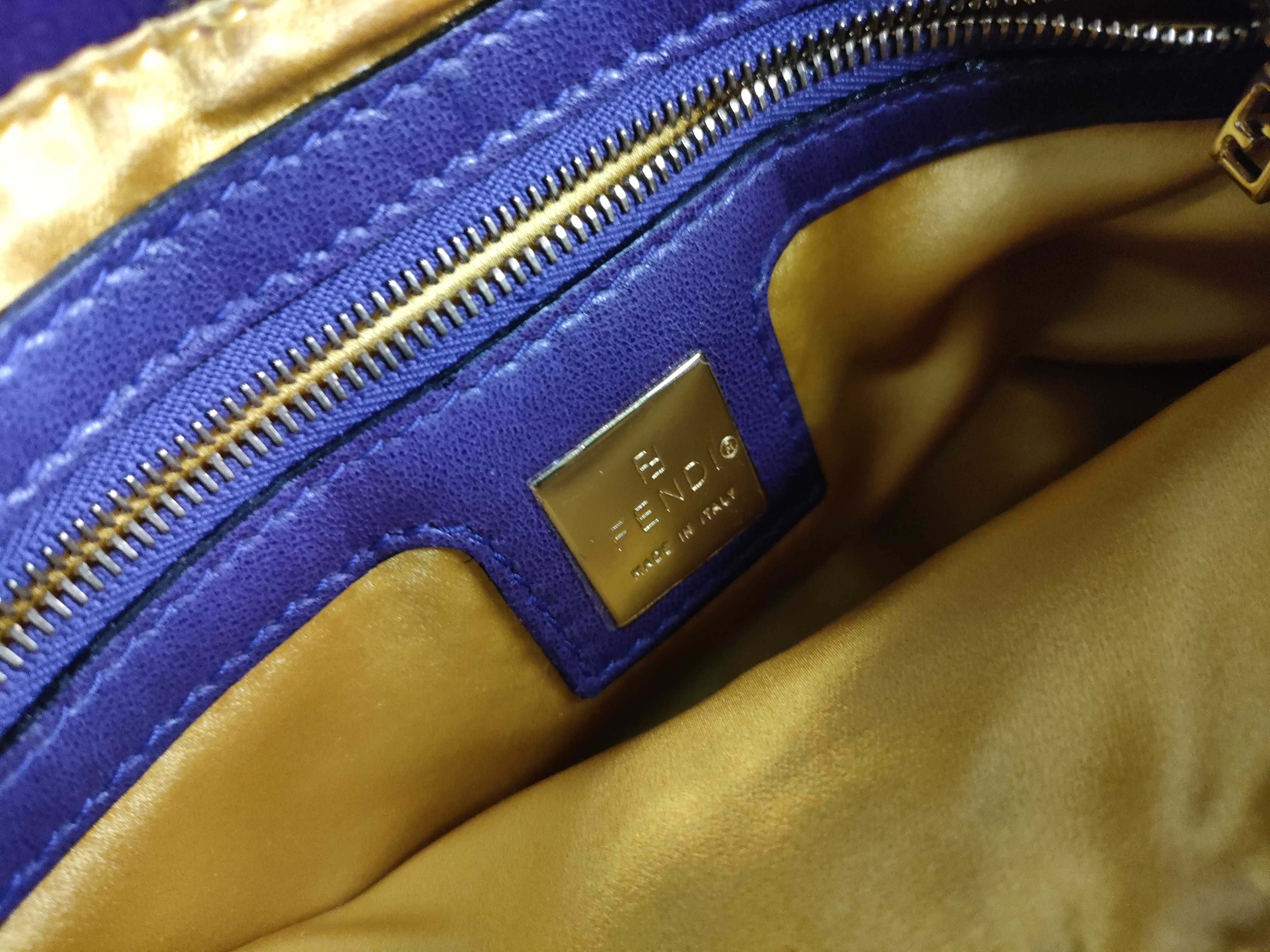 Mamma Suede Mamma Bucket One-Shoulder Bag — view 11