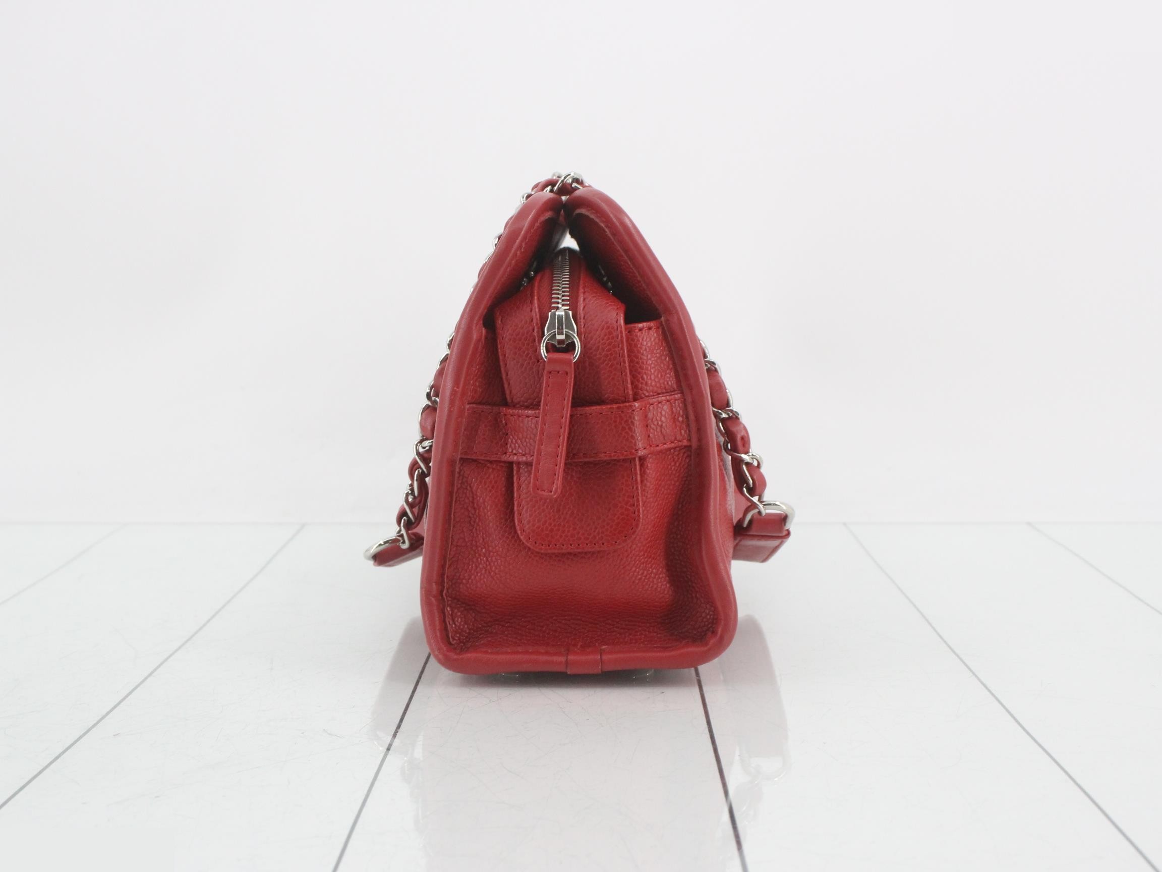 Caviar leather Coco Mark chain semi-shoulder bag — view 4