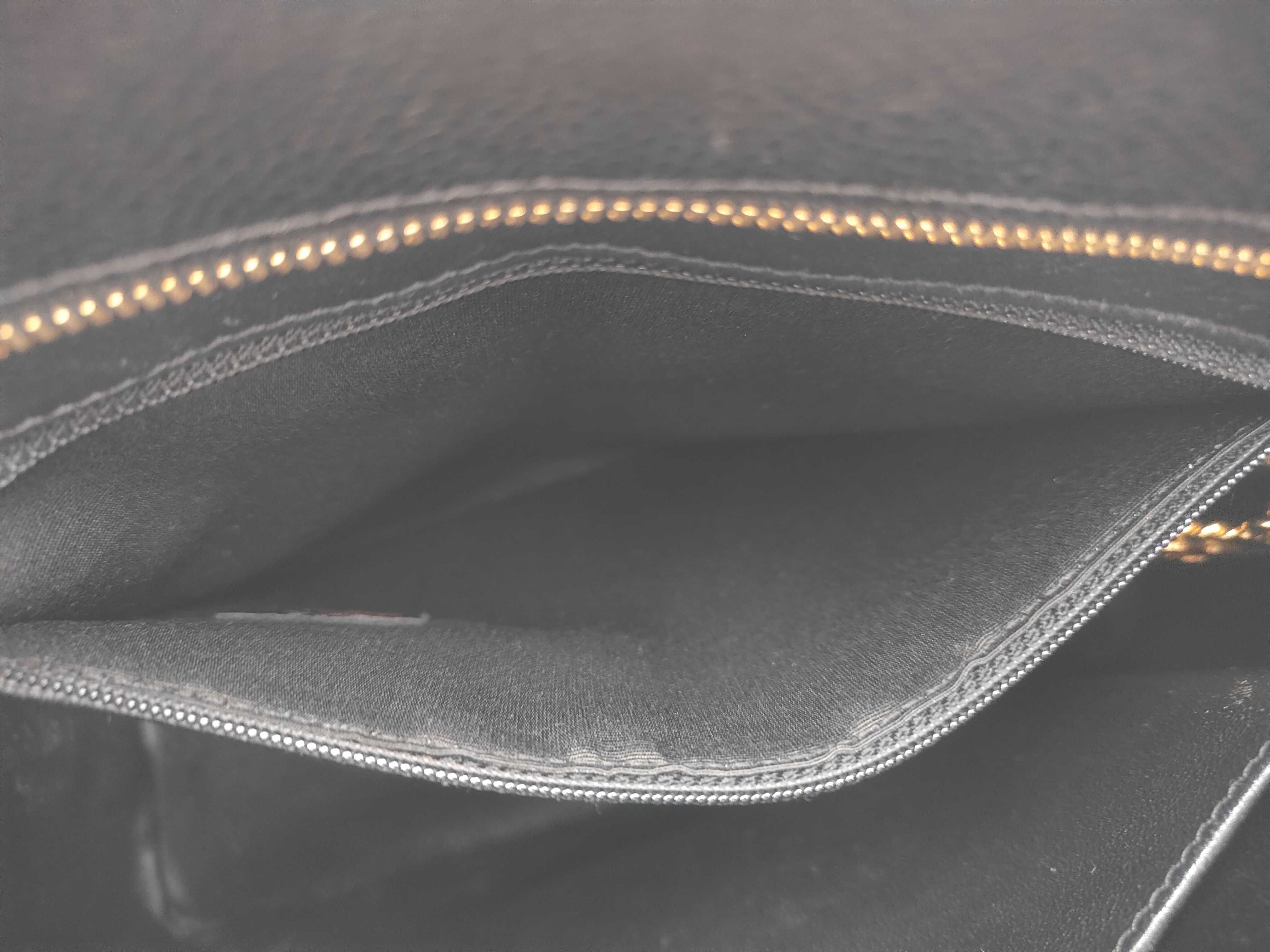 Reissue Tote Bag, Black Caviar Leather — view 9