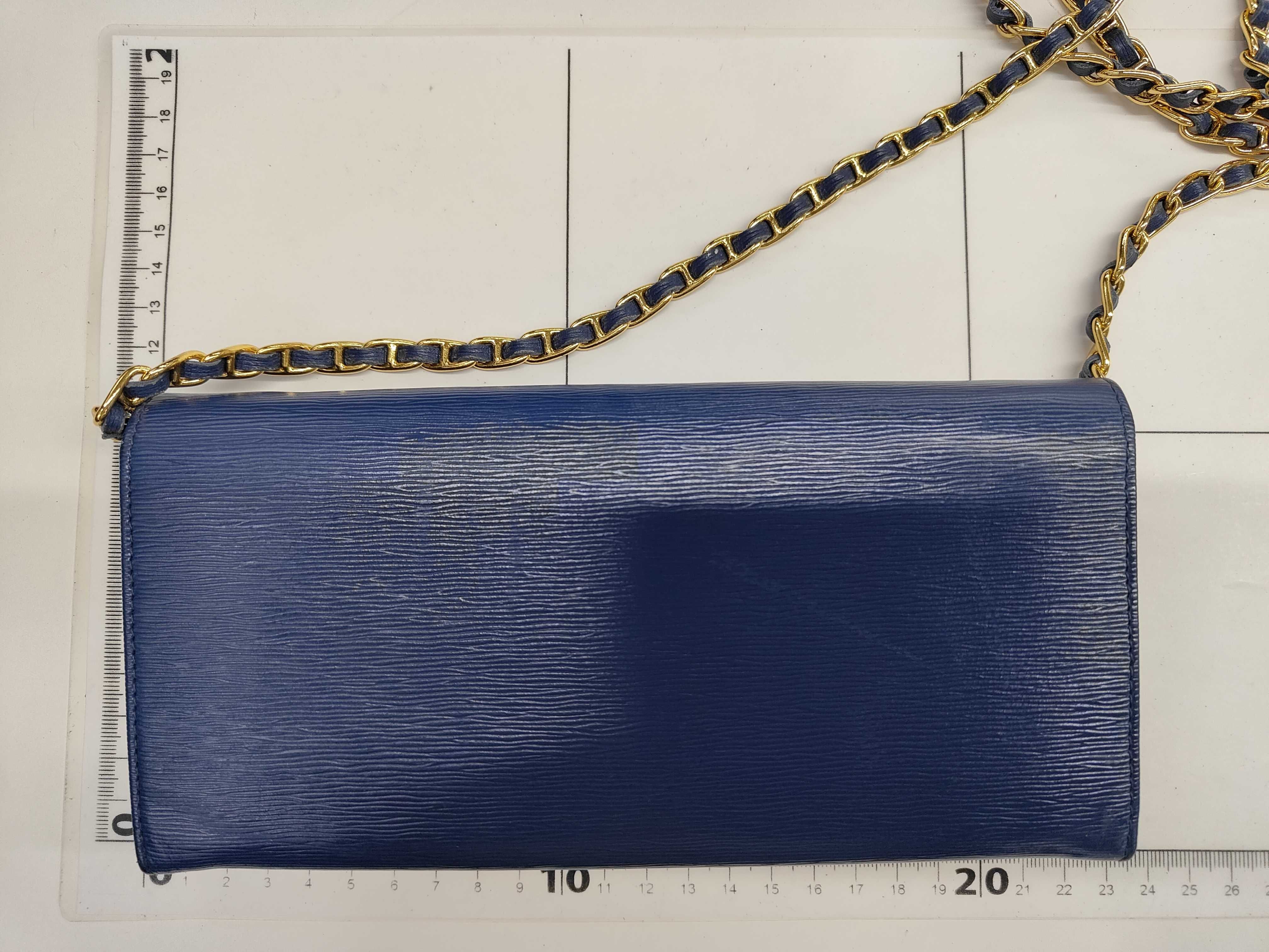 Vitello Move Chain Wallet on Chain Blue 1MT290 Shoulder Bag — view 2