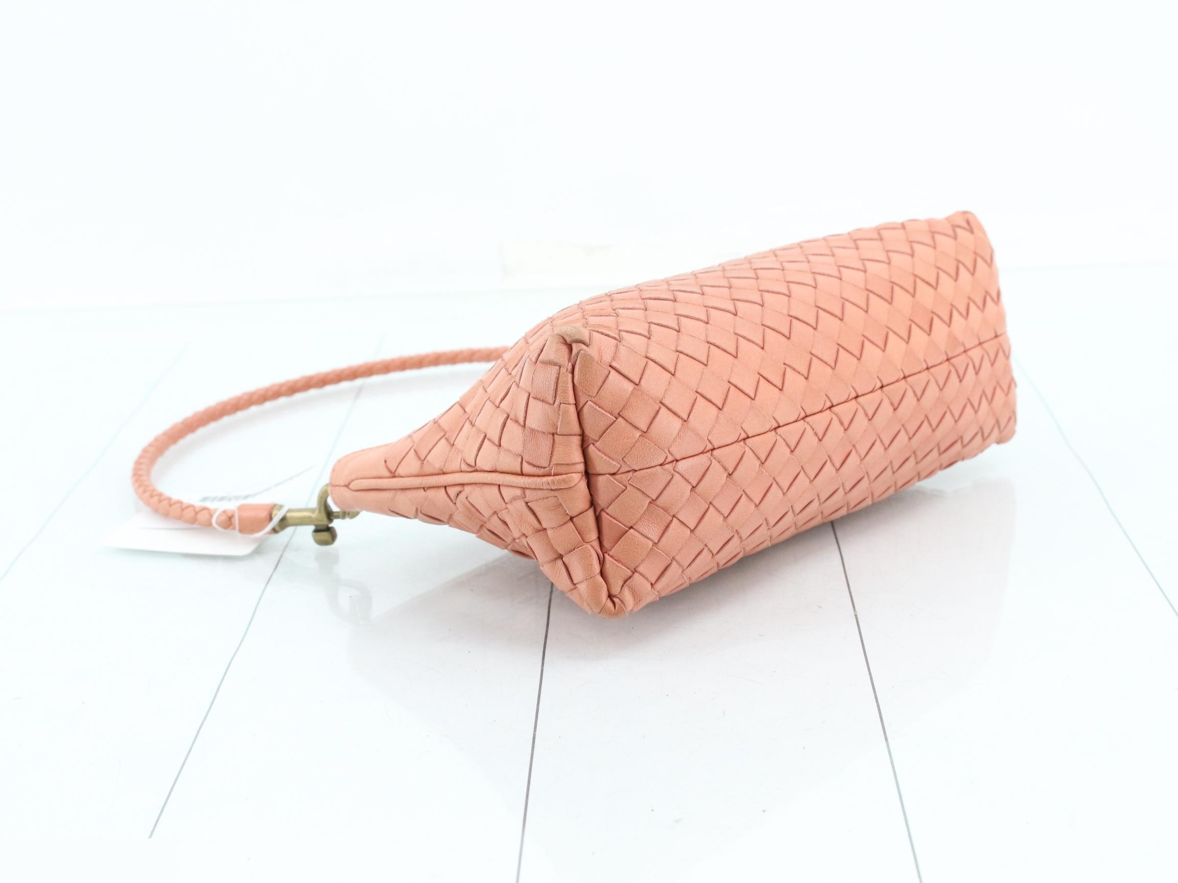 Intrecciato Leather One-Shoulder Bag — view 5
