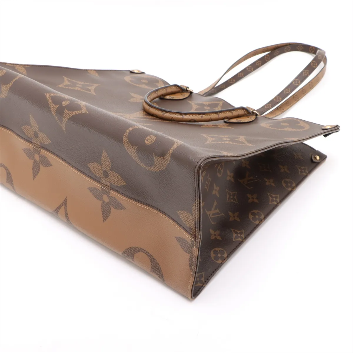 Giant Monogram Reverse On the Go GM M45320 FL4119 Brown RFID reaction available — view 3