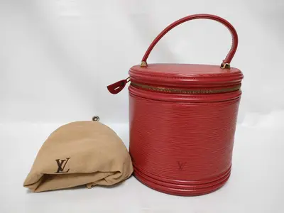 Epi / Epi / Cannes / M48037 / Vanity / PVC Handbag