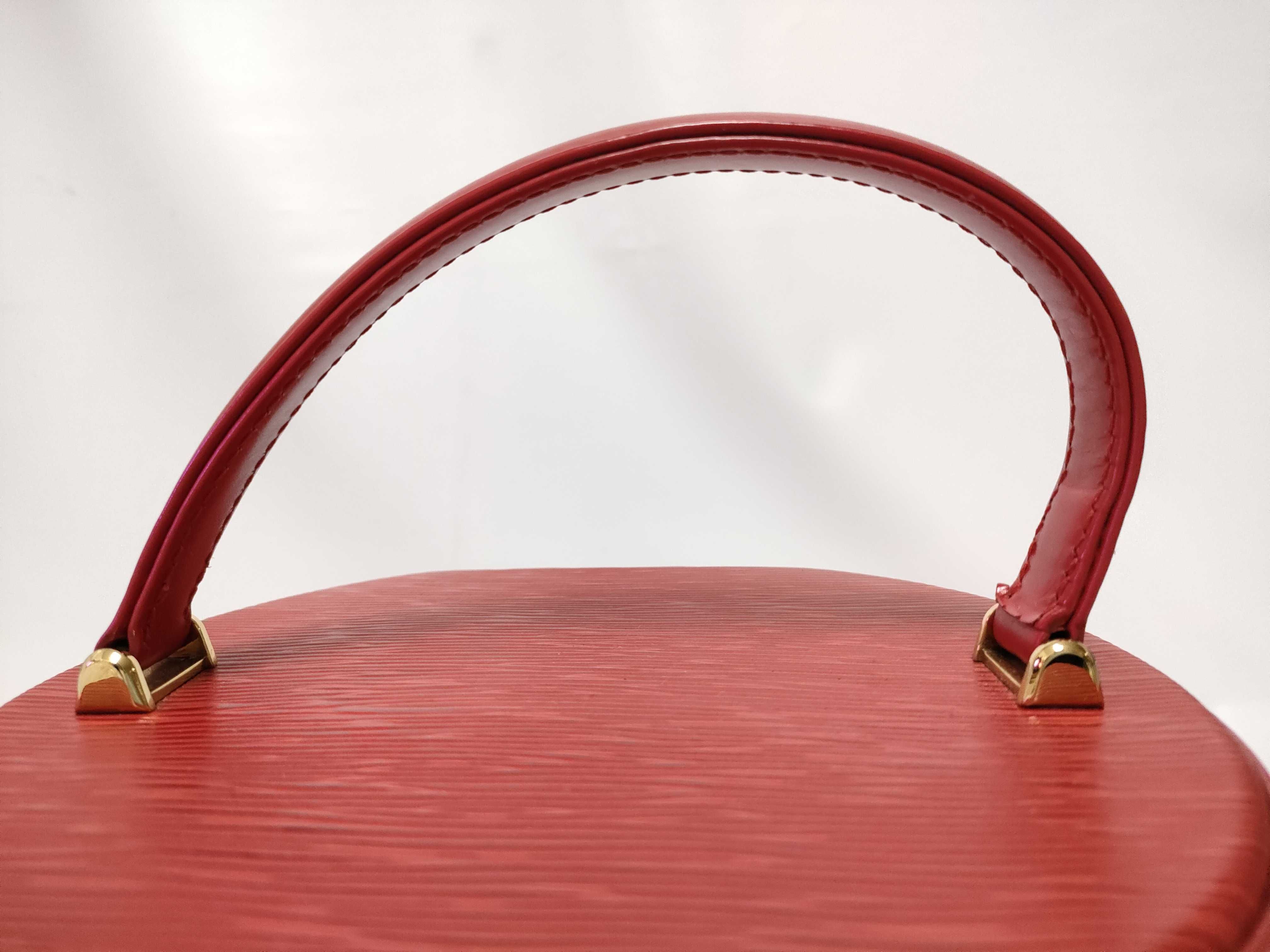 Epi / Epi / Cannes / M48037 / Vanity / PVC Handbag — view 12
