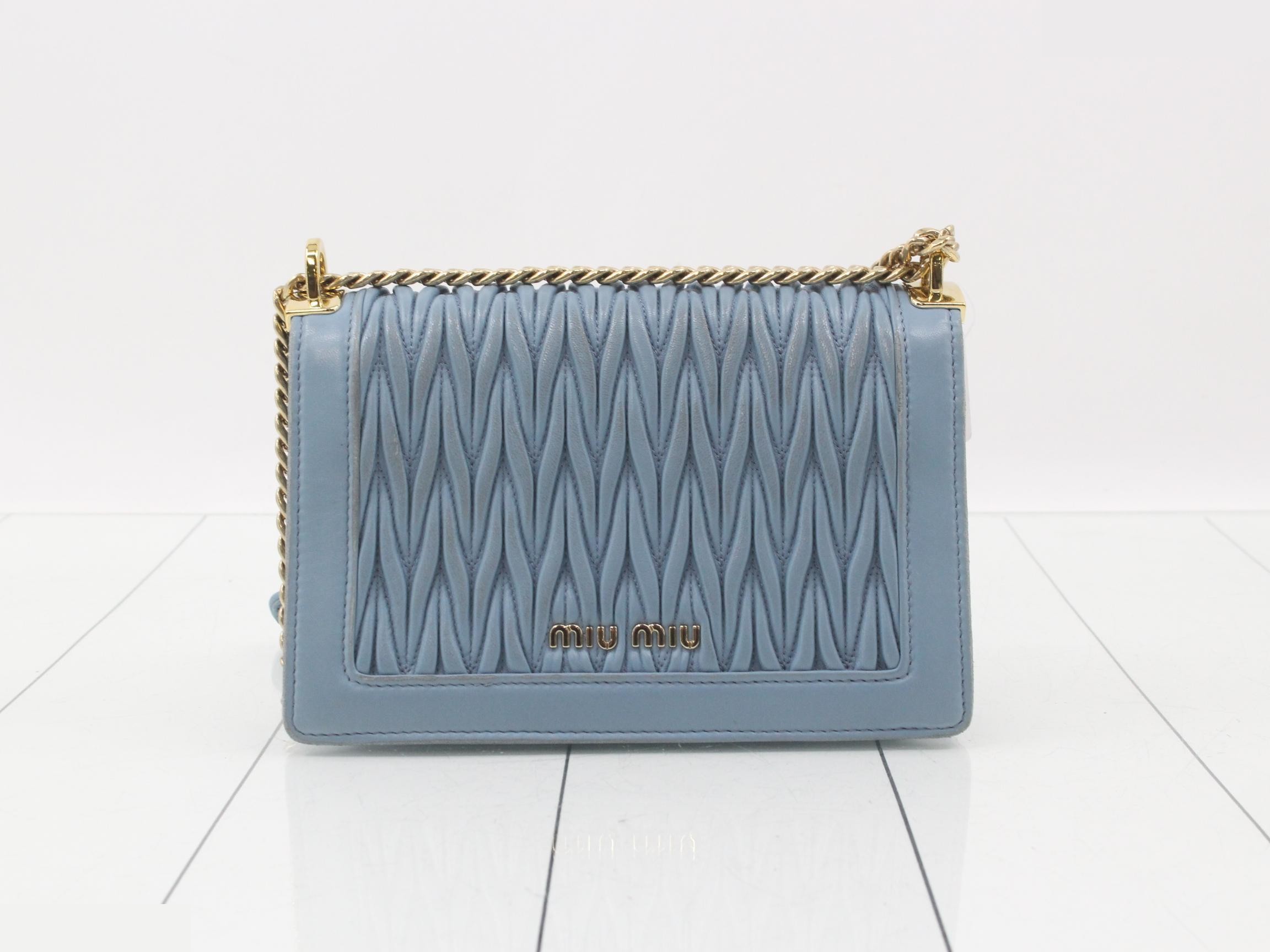 Matelassé (bag) - Shoulder bag with chain — view 2