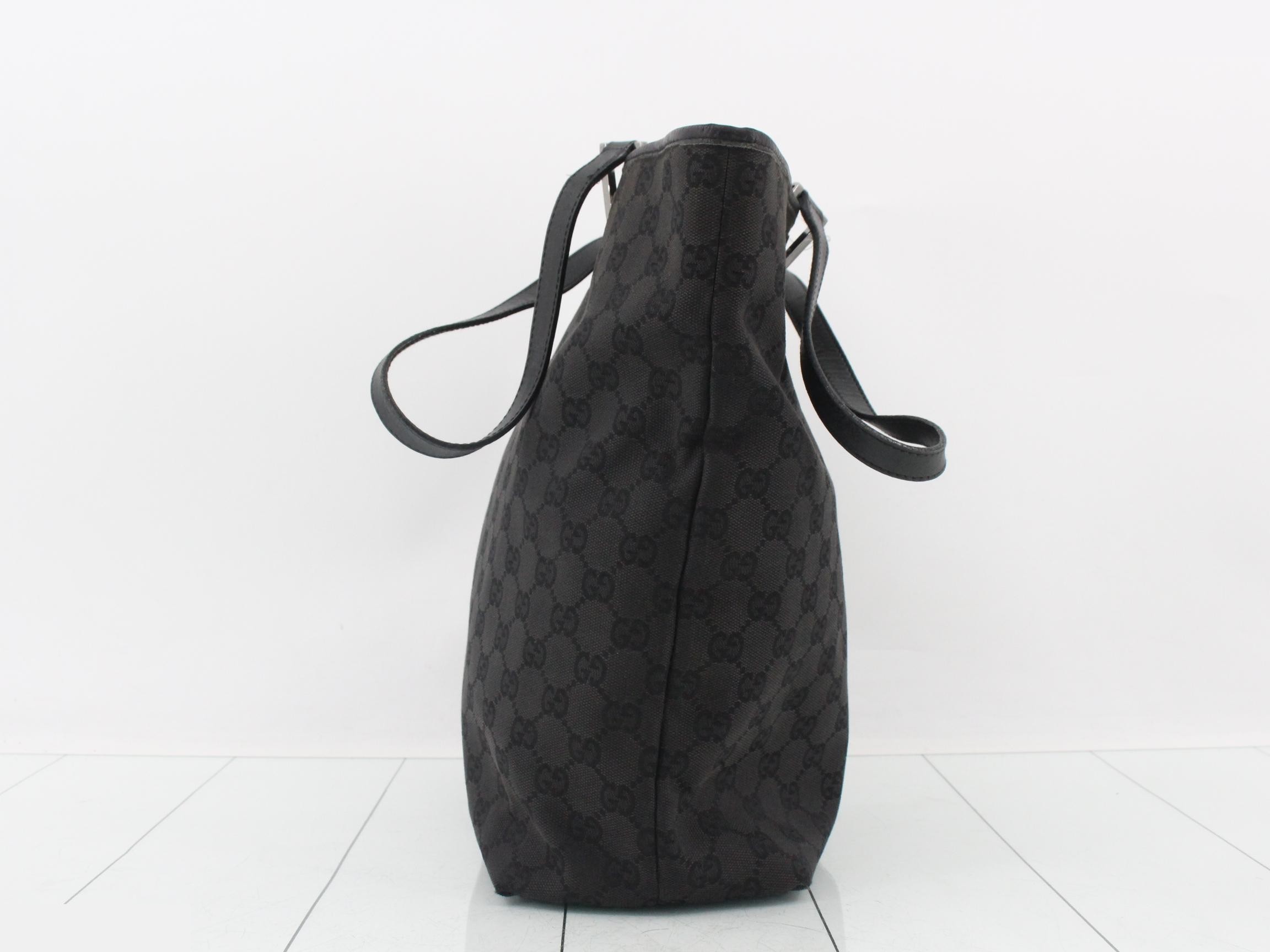 GG Canvas (Bag) - Shoulder Bag — view 4