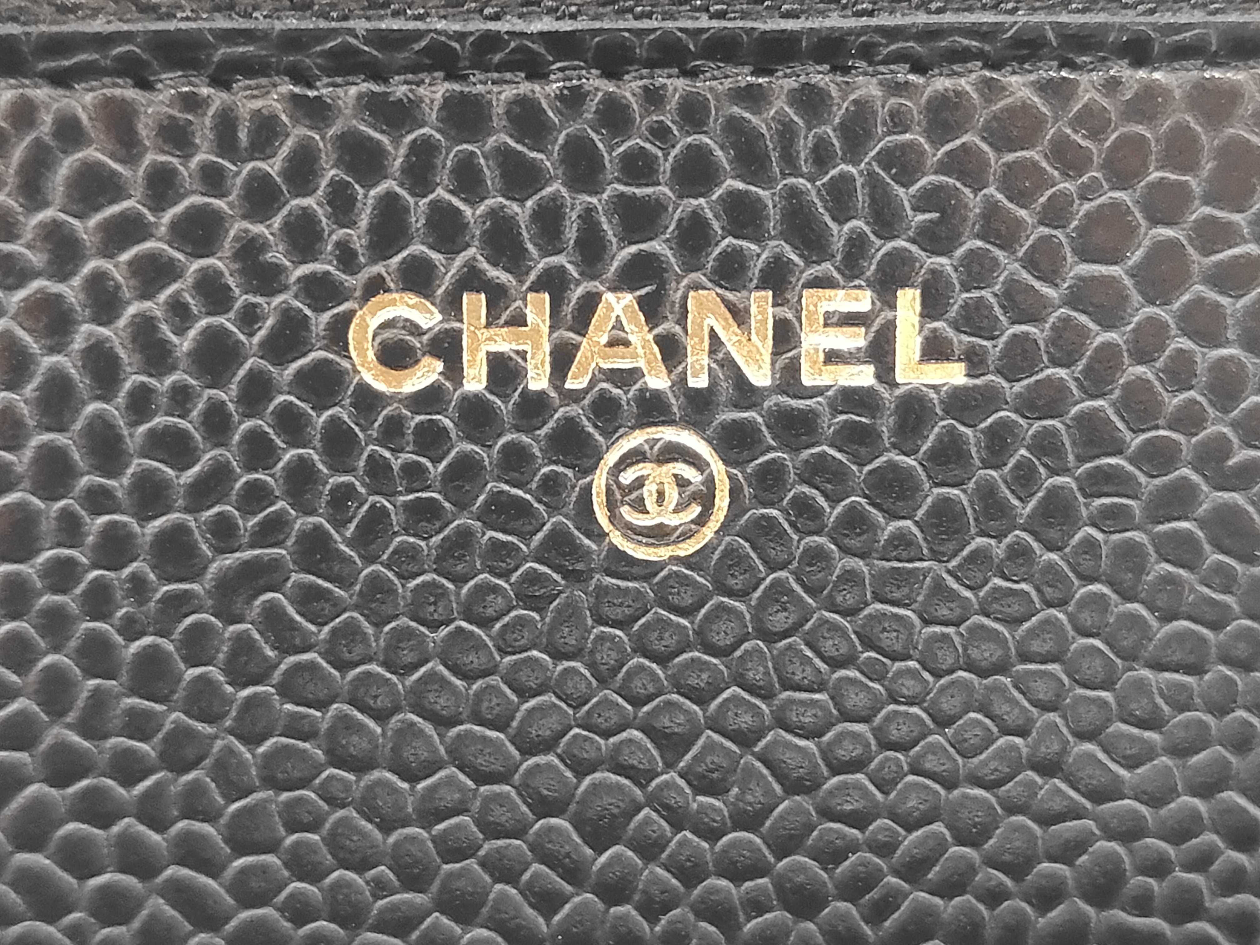 Matelassé Chain Wallet Caviar Skin Shoulder Bag — view 11