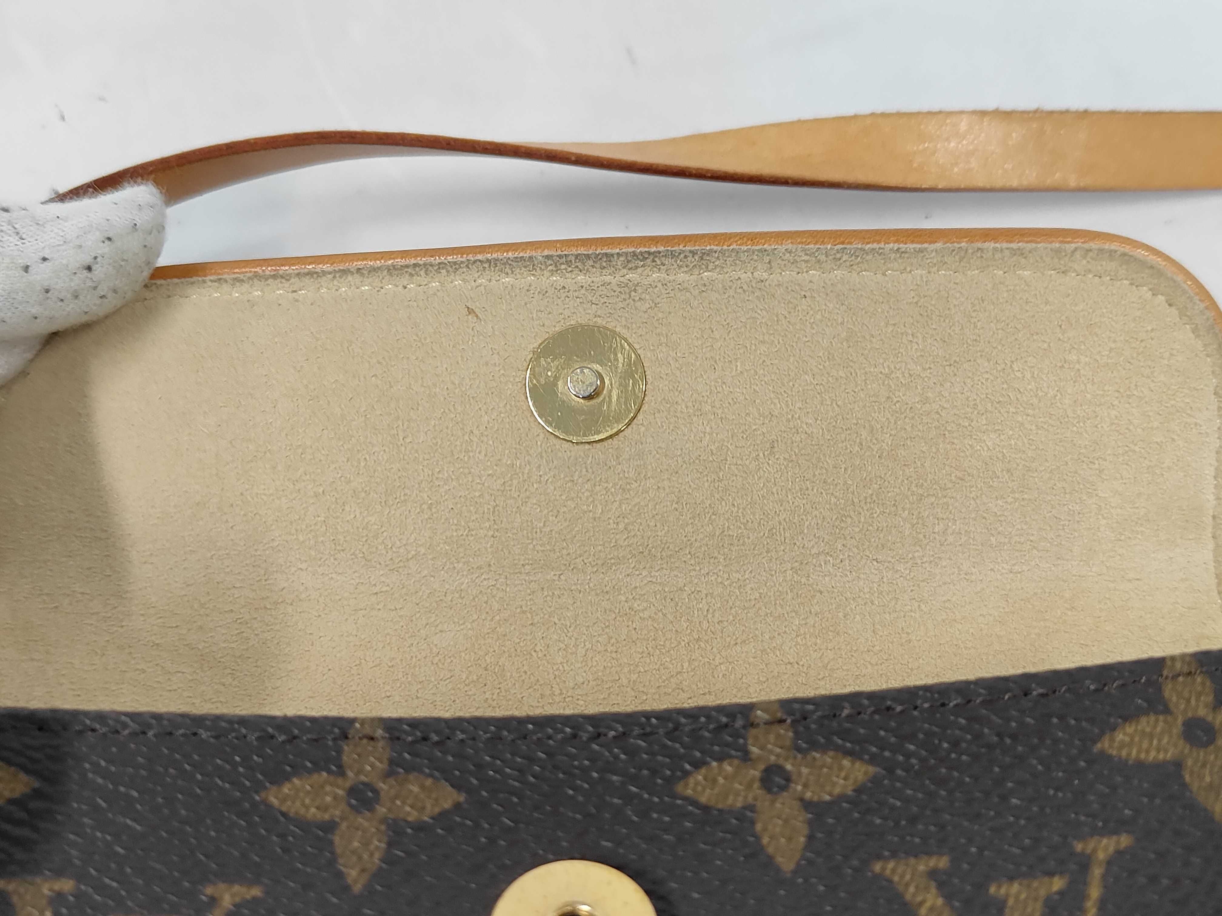 LV Pochette Florentine Monogram M51855 Shoulder Bag — view 7
