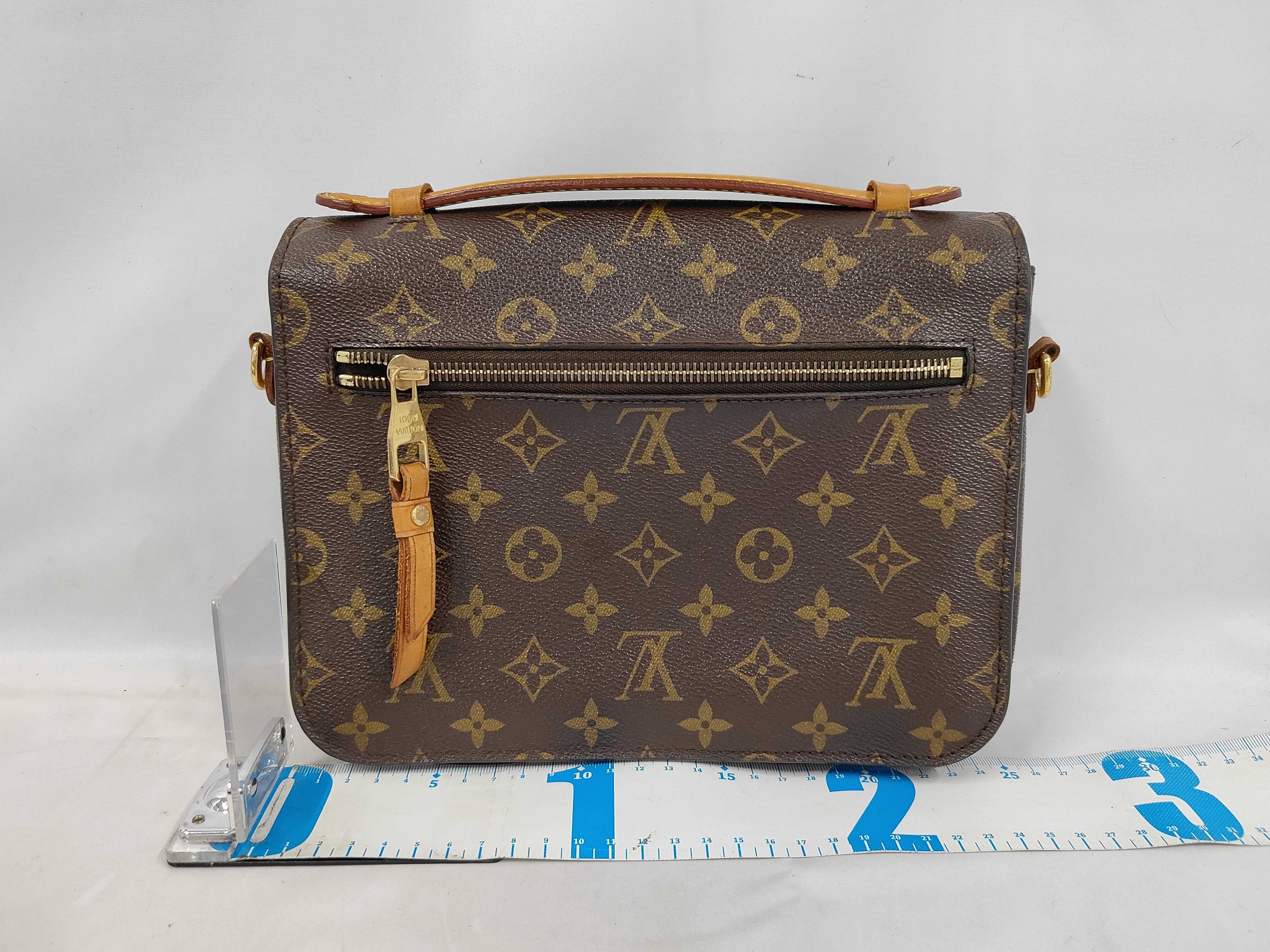 Monogram Louis Vuitton Monogram Metis MM Shoulder Bag Handbag — view 2