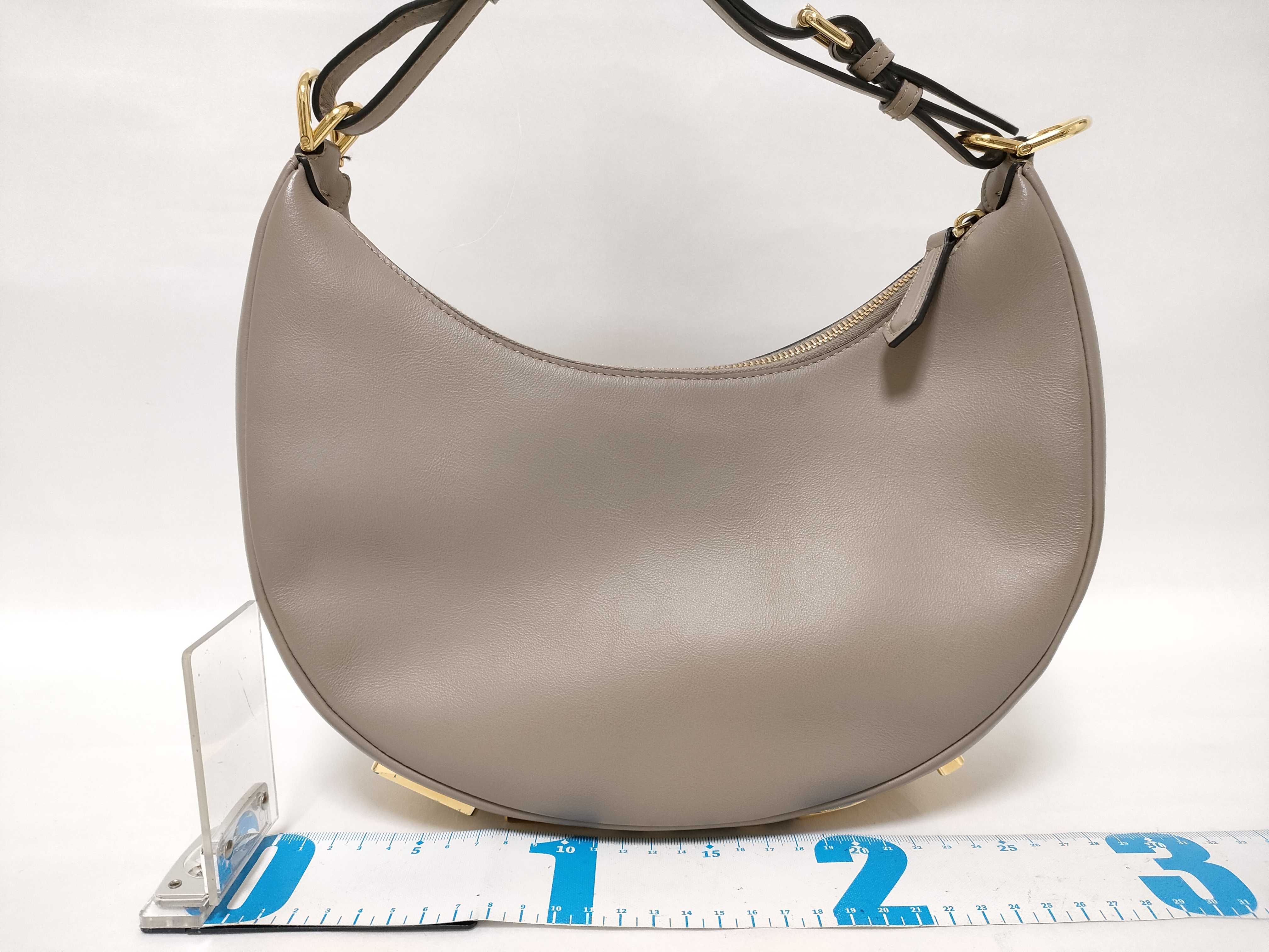 ID- Cowskin Fendigraphy 28cm Handbag GHW Shoulder Bag — view 2