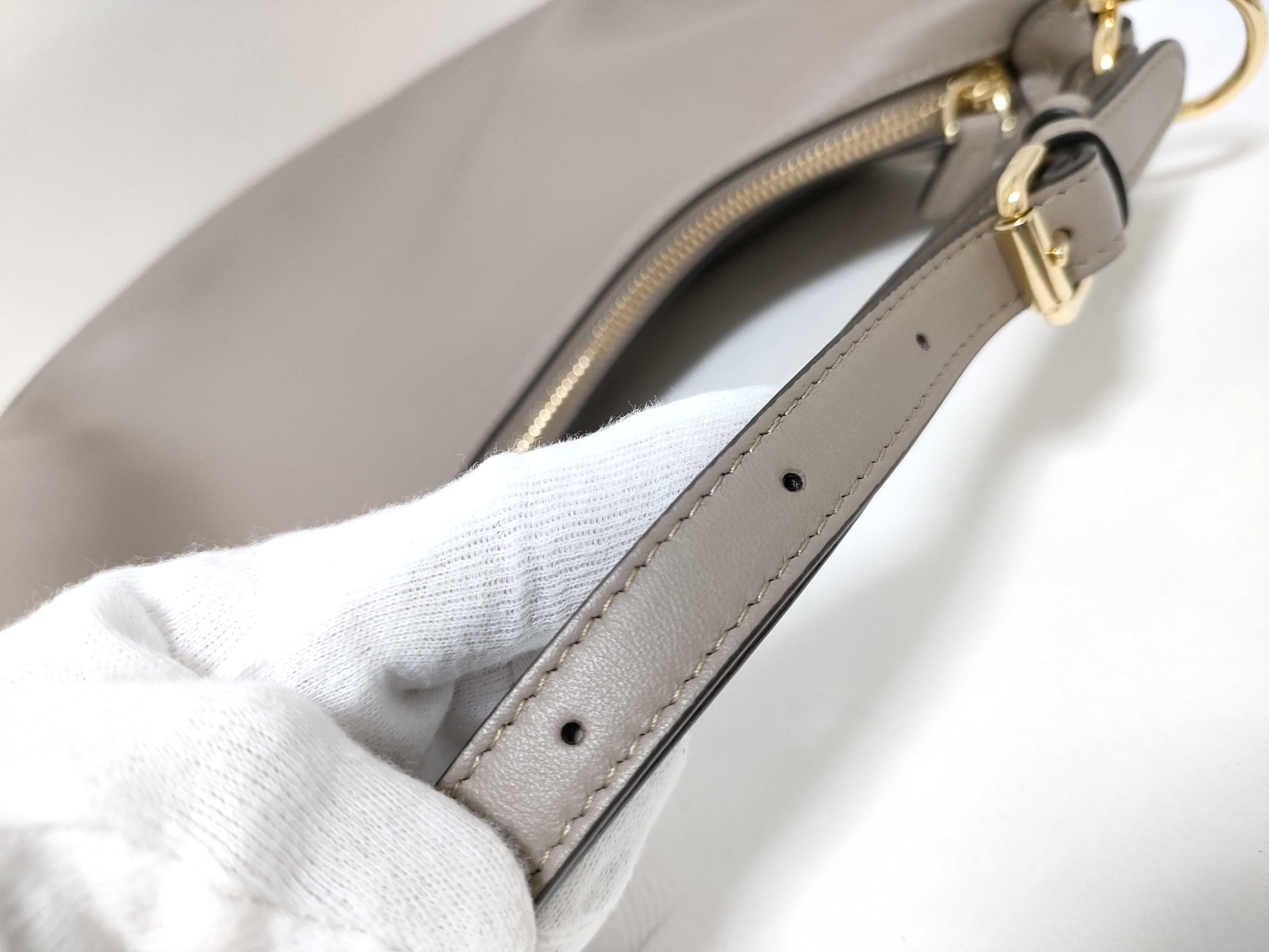 ID- Cowskin Fendigraphy 28cm Handbag GHW Shoulder Bag — view 4