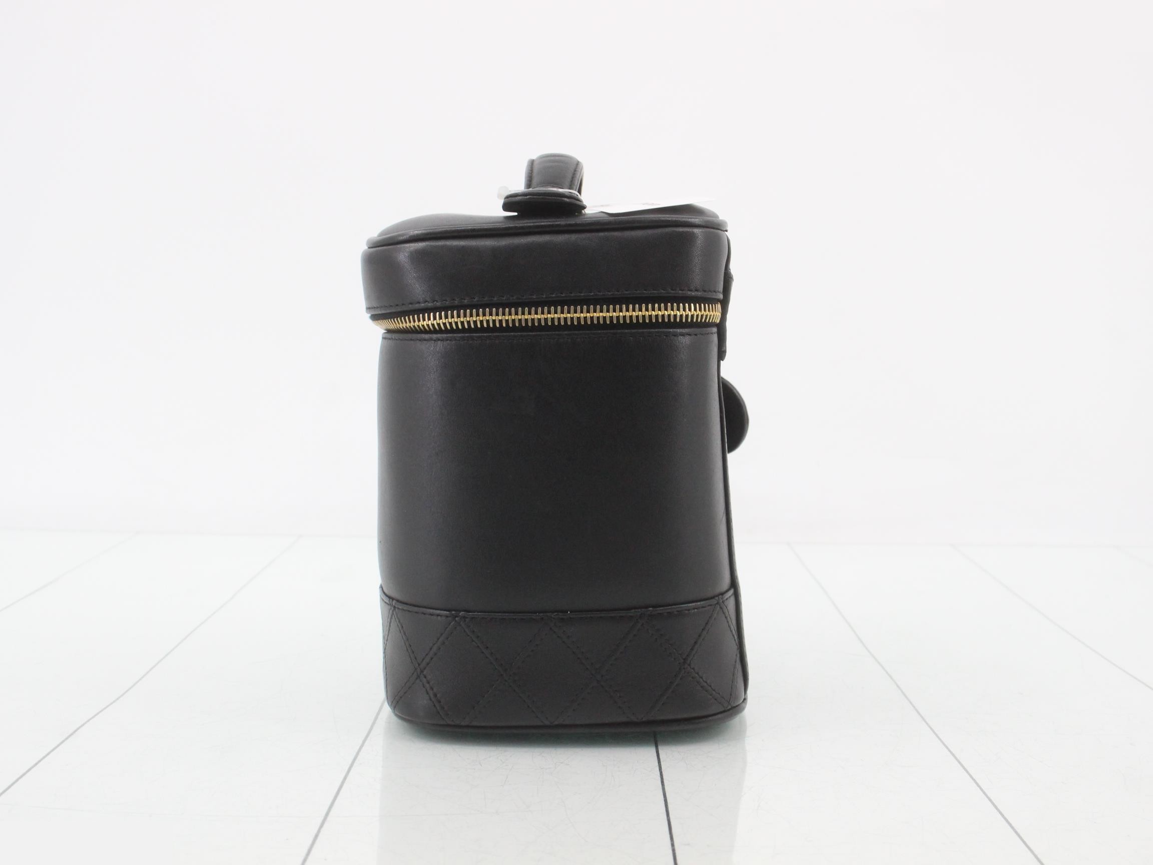 Bicolore Vanity Bag — view 3