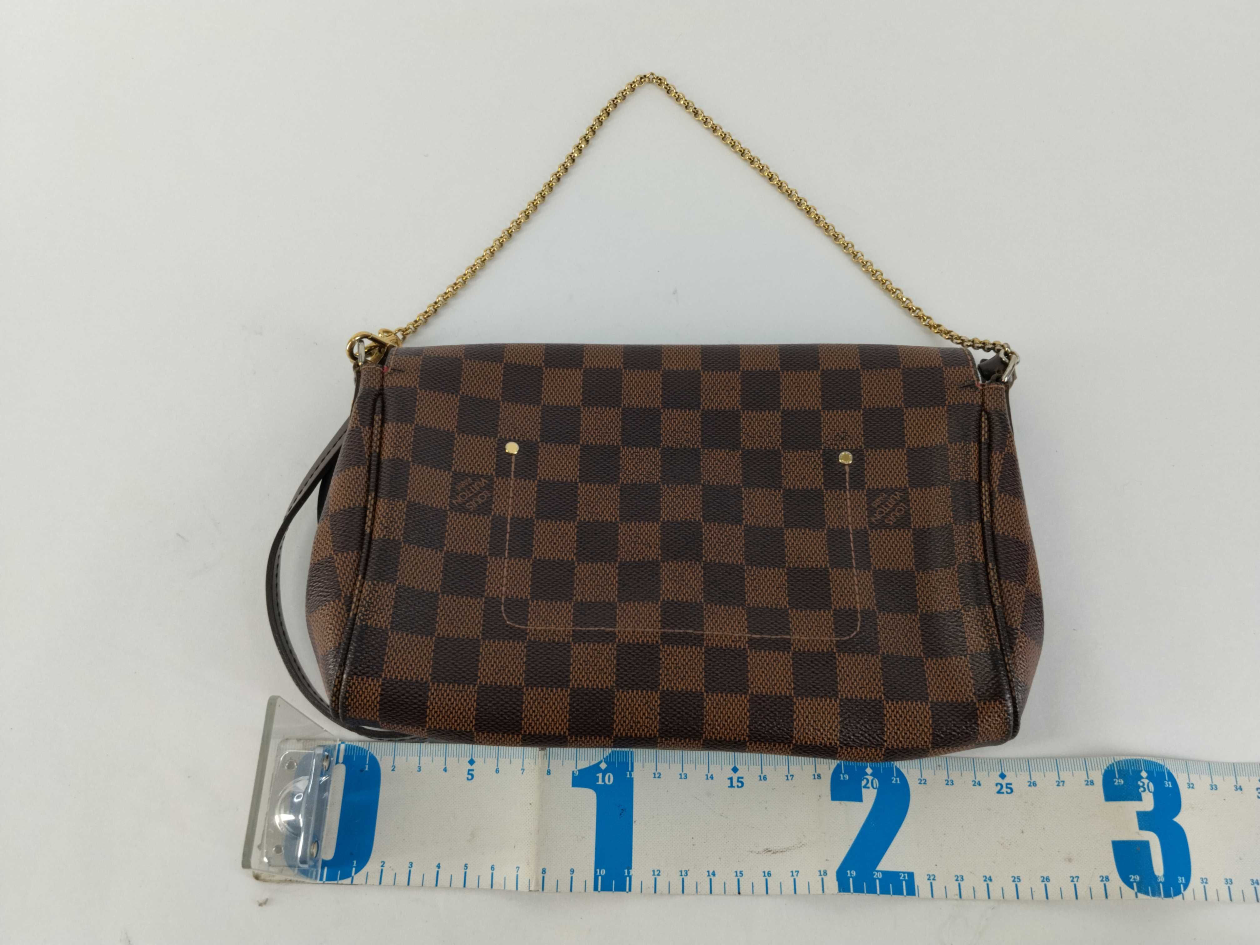 Damier N41129 Favorite MM Shoulder Bag — view 2