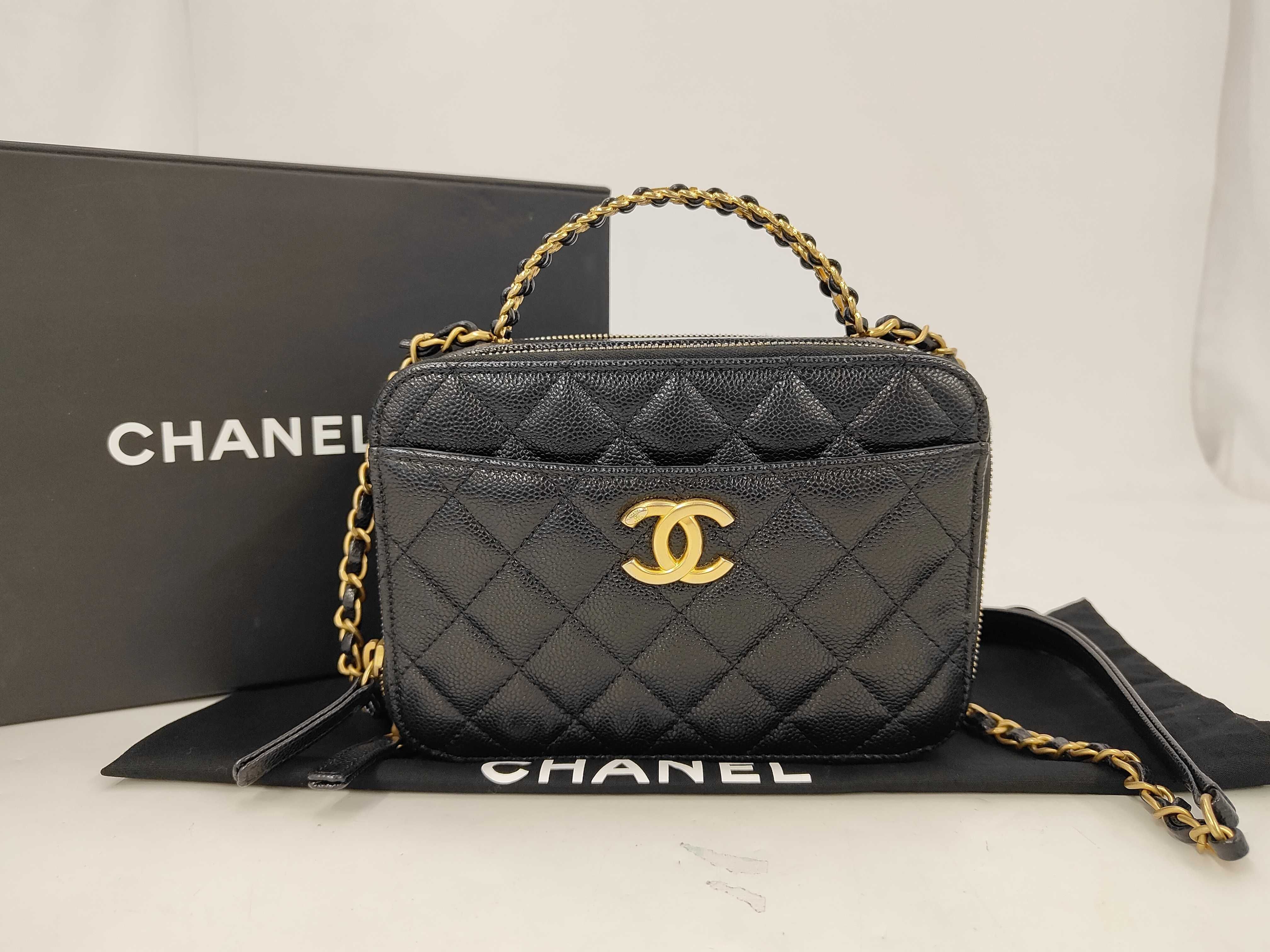 Matelassé Chain Bag, Random Serial Number, Caviar Leather, Black, Gold Hardware, Handbag
