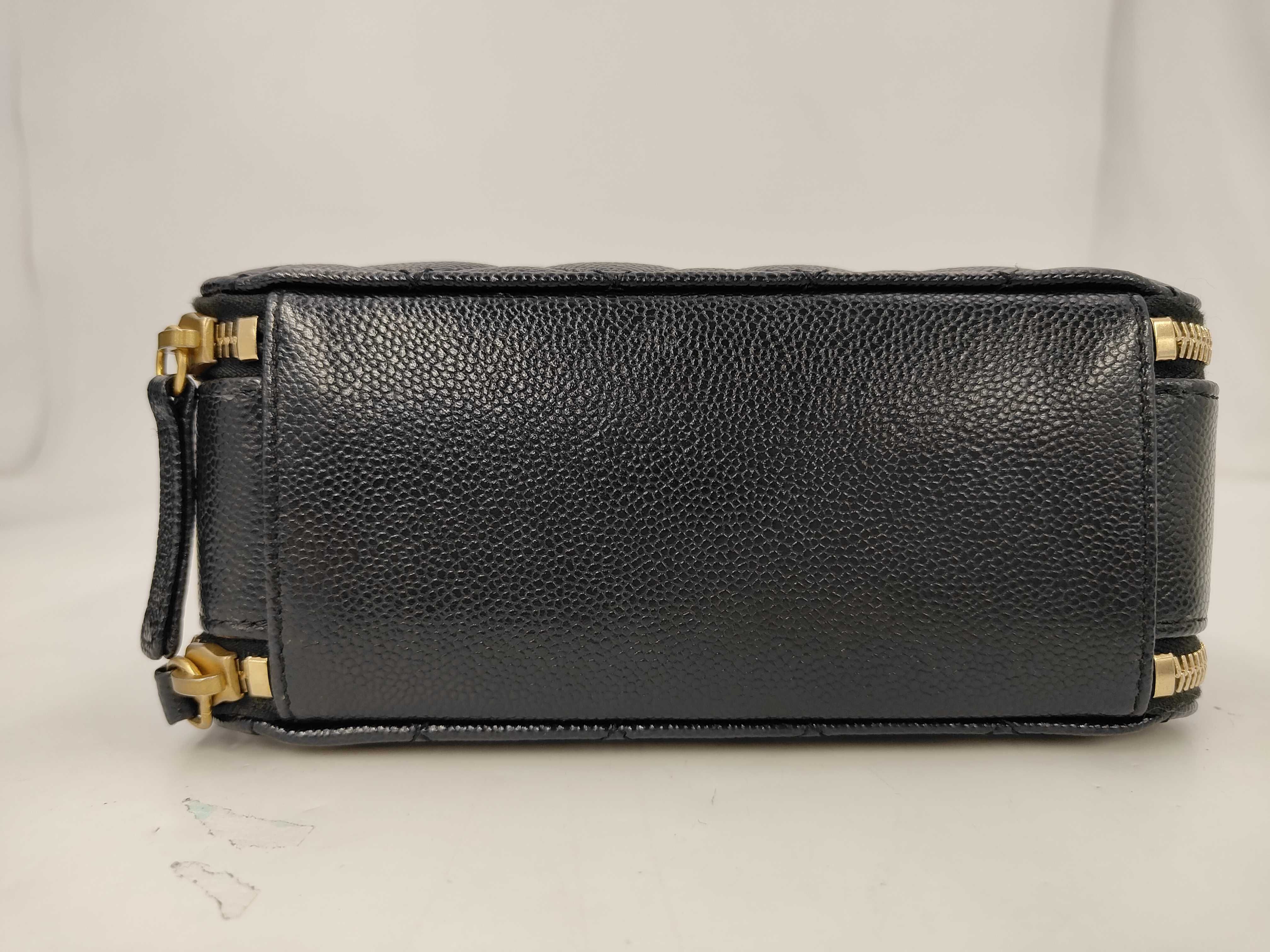 Matelassé Chain Bag, Random Serial Number, Caviar Leather, Black, Gold Hardware, Handbag — view 3