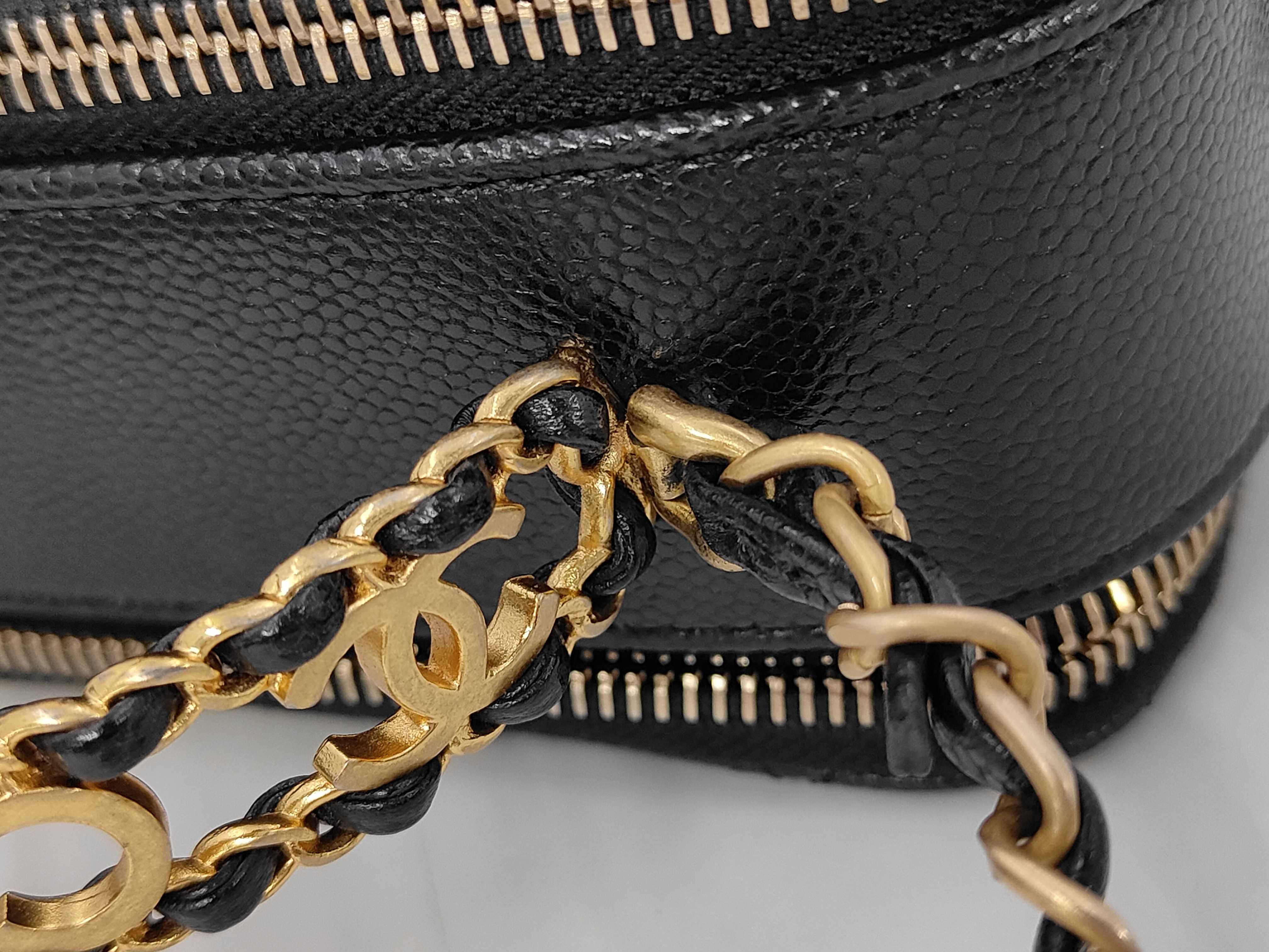 Matelassé Chain Bag, Random Serial Number, Caviar Leather, Black, Gold Hardware, Handbag — view 6