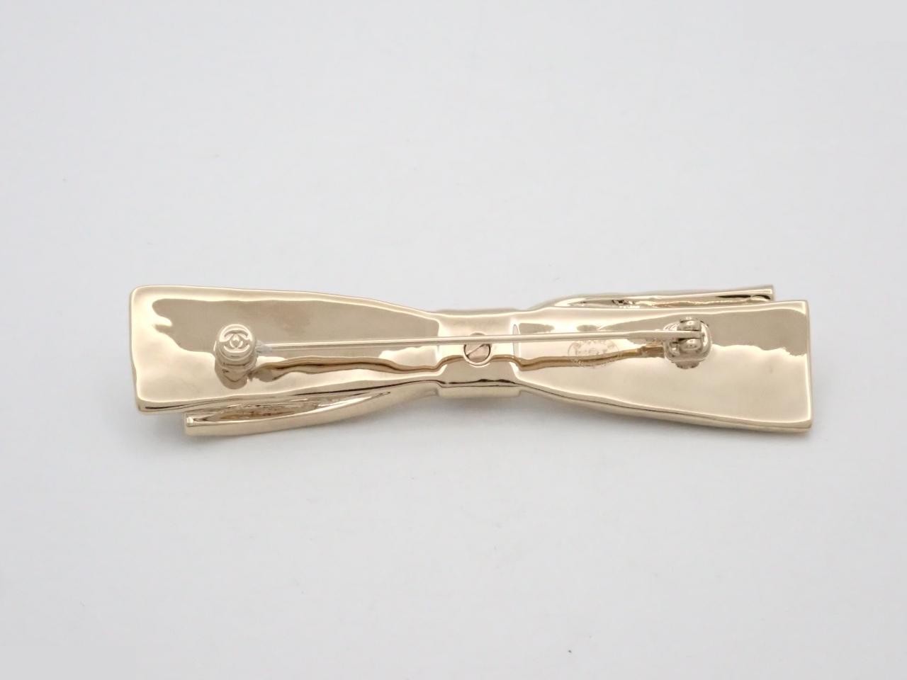 brooch B25K — view 2