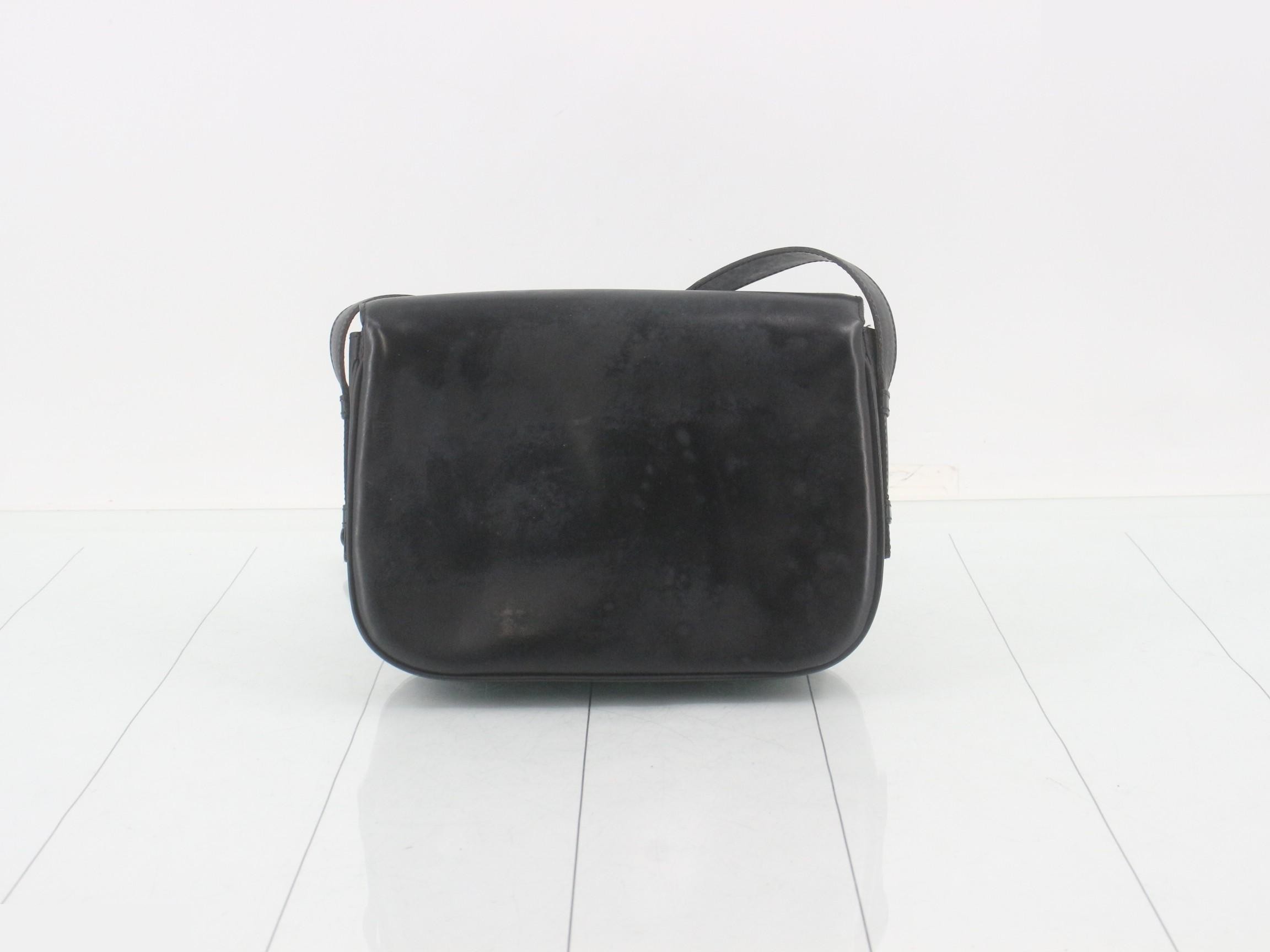 shoulder bag — view 2
