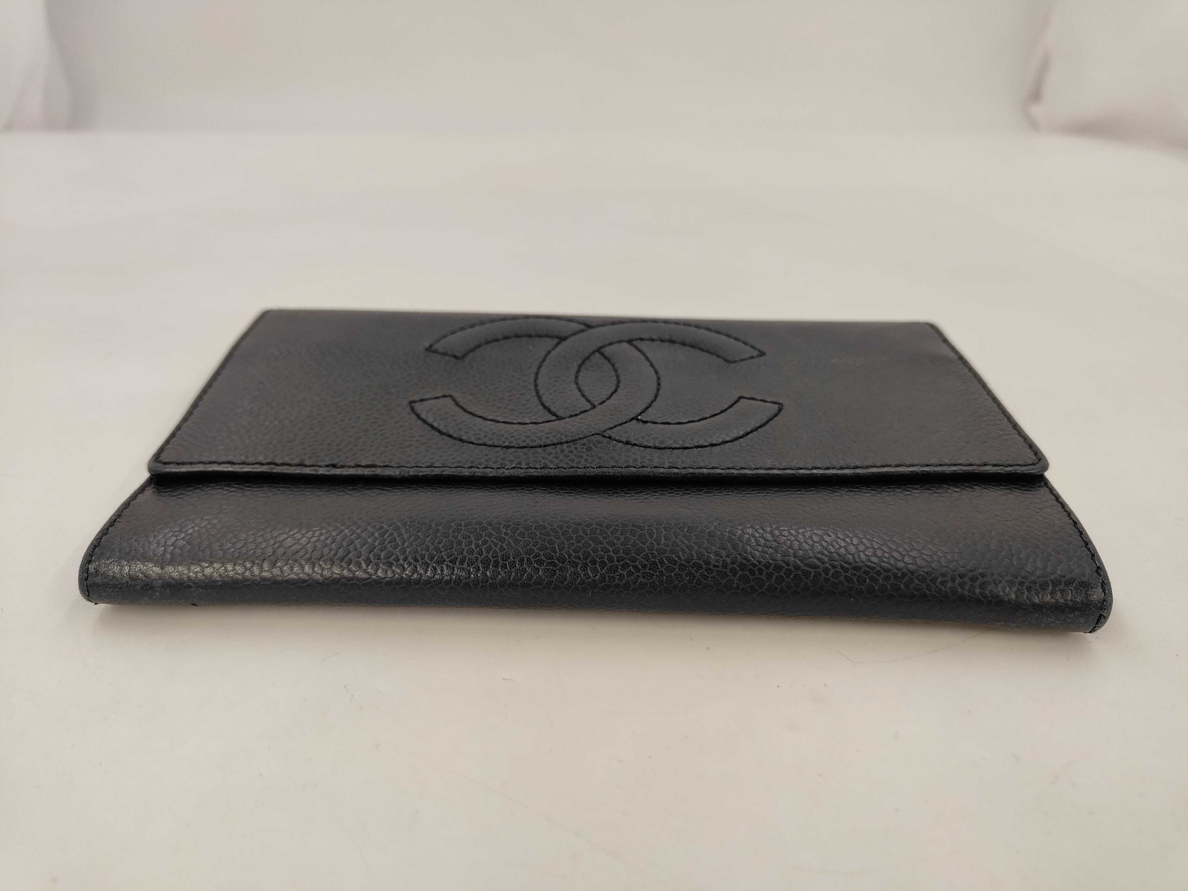 wallet — view 3