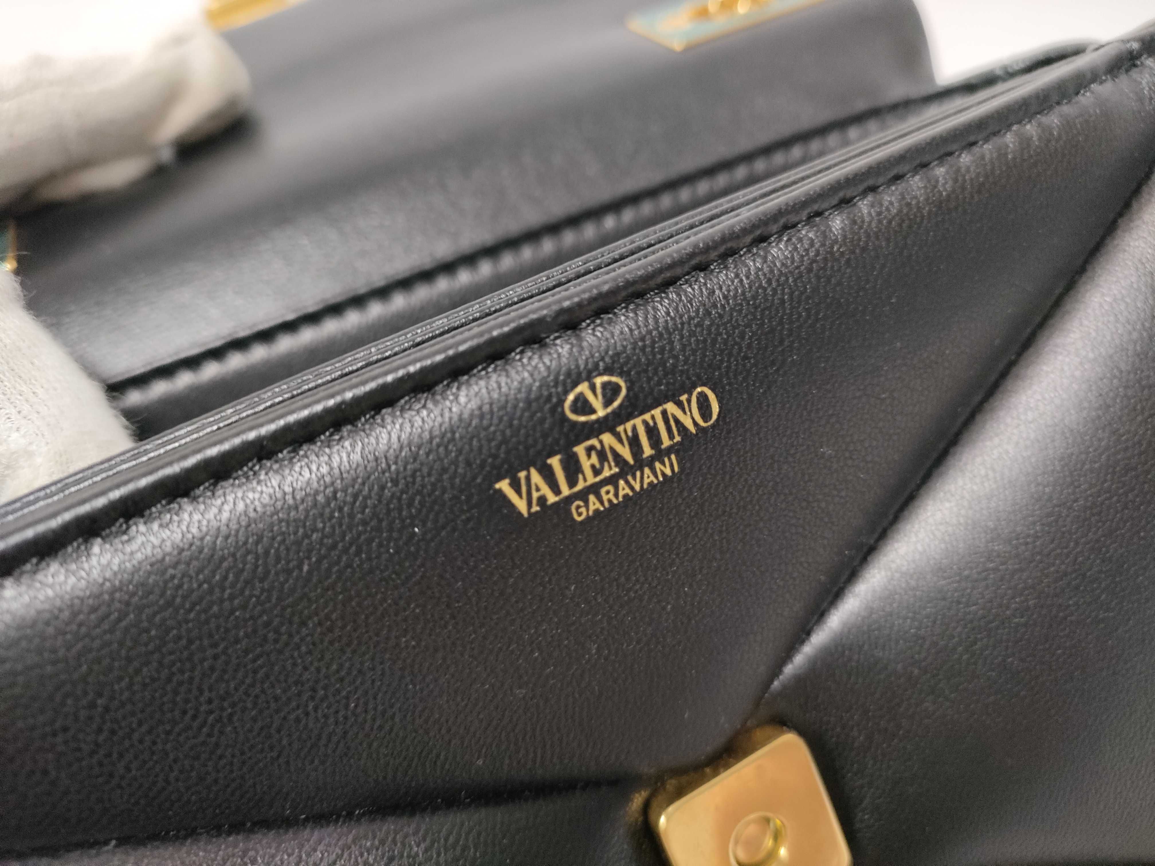 Black Lambskin Chain Shoulder Bag — view 12